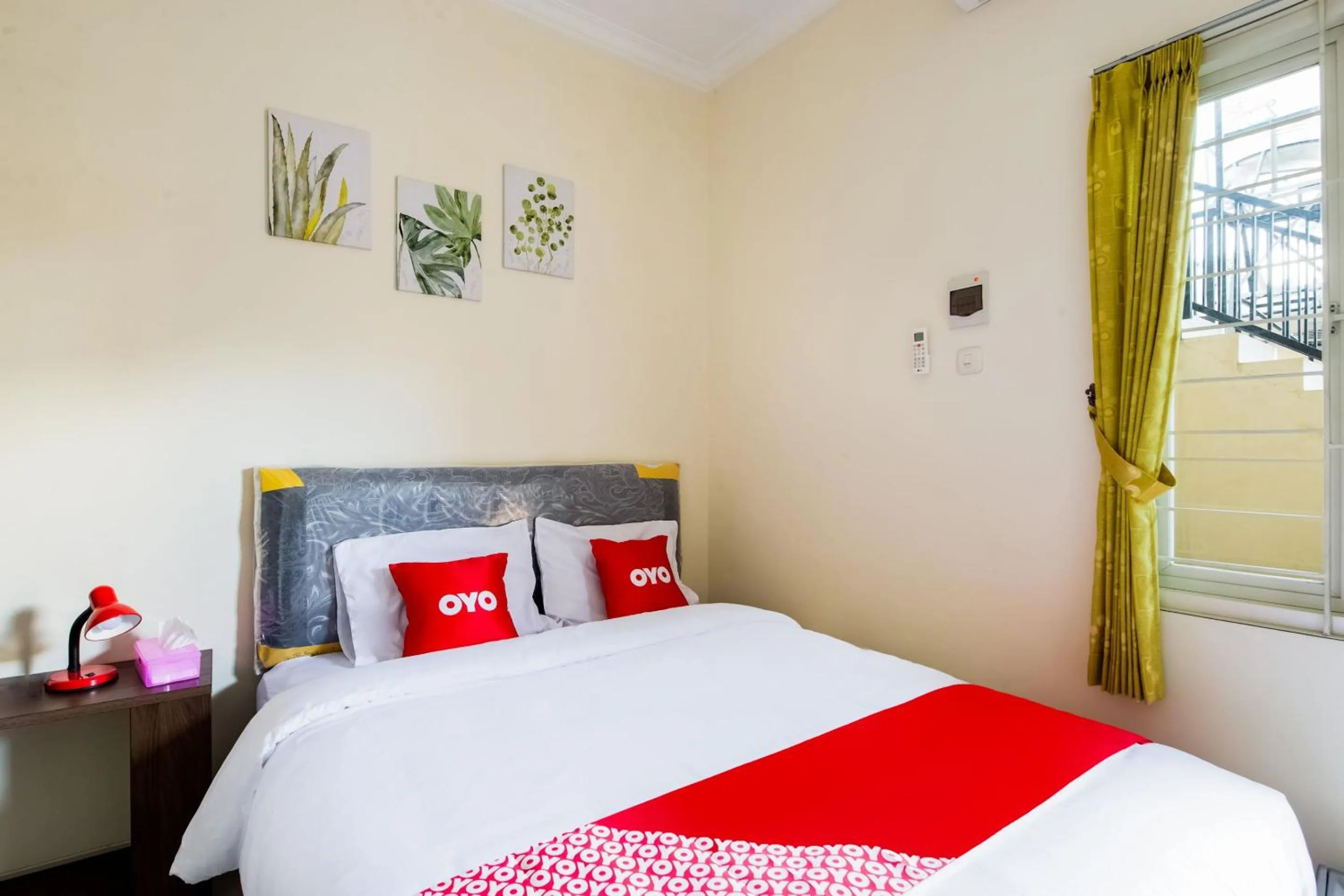 Bedroom in OYO Life 3398 Griya RM 19 Syariah