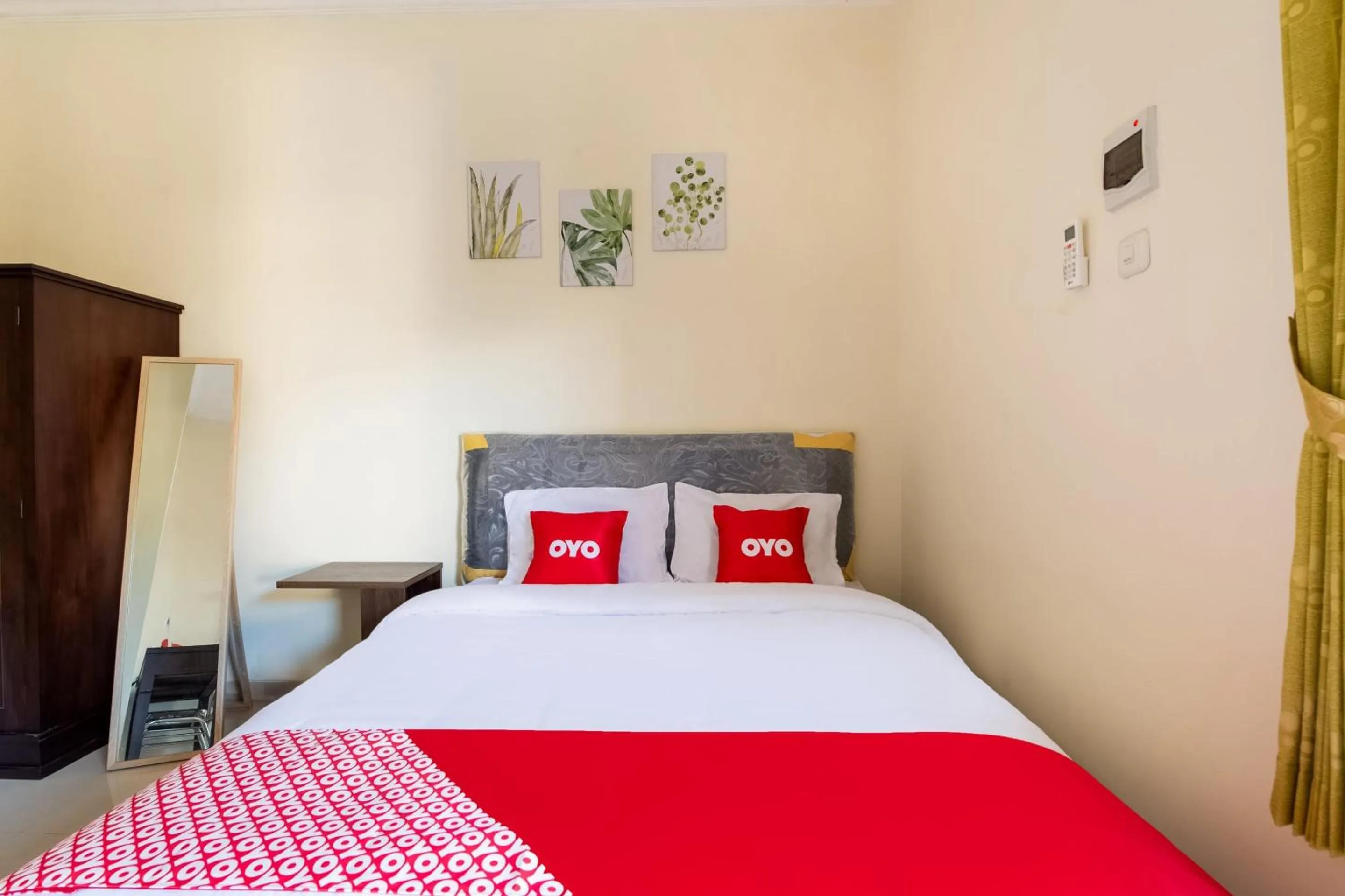 Bedroom in OYO Life 3398 Griya RM 19 Syariah