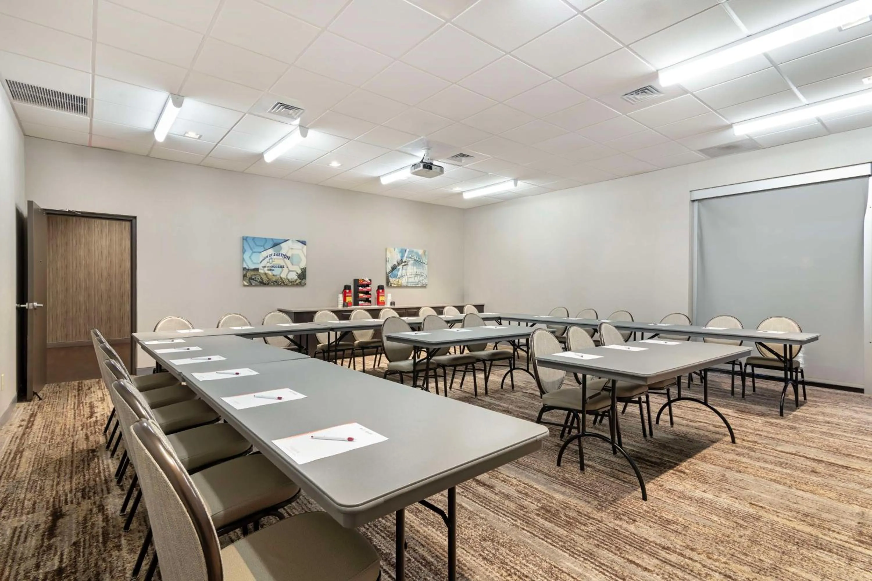 Meeting/conference room in Best Western Plus Executive Residency Rigby's Water World Hotel