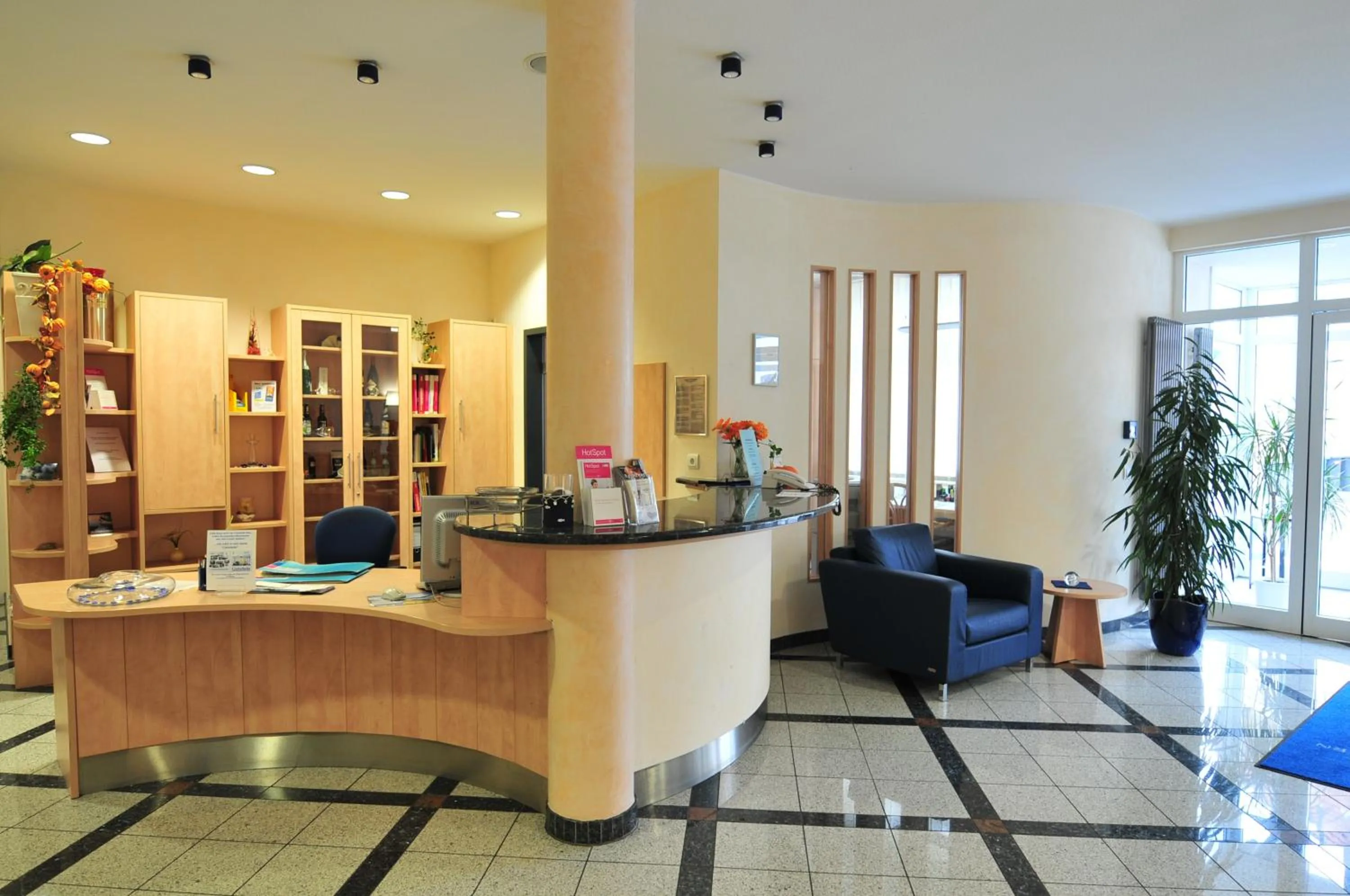 Lobby or reception in AKZENT Hotel Stadt Schlüchtern ***S