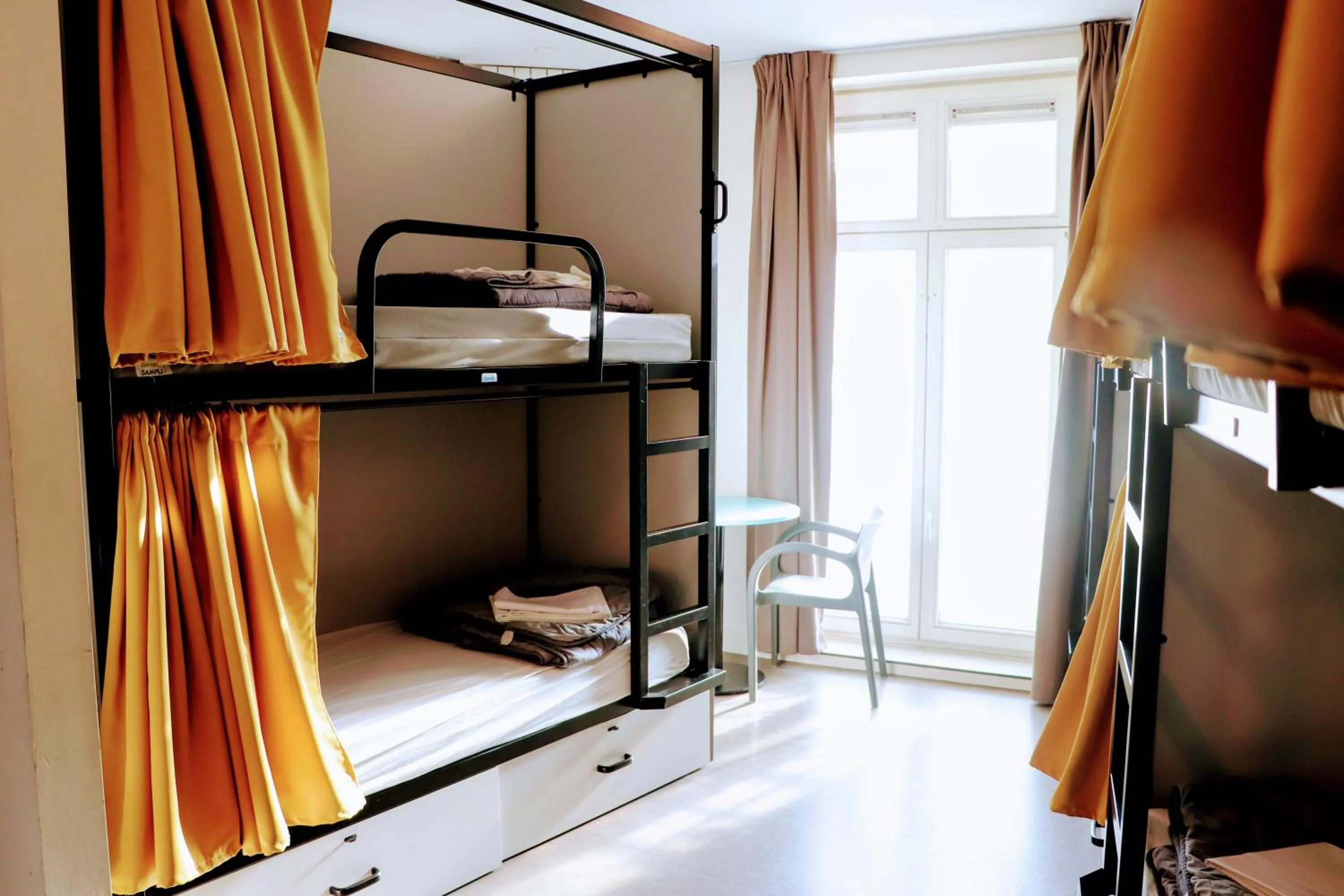 Bedroom, Bed in HI Brussels Jacques Brel Hostel