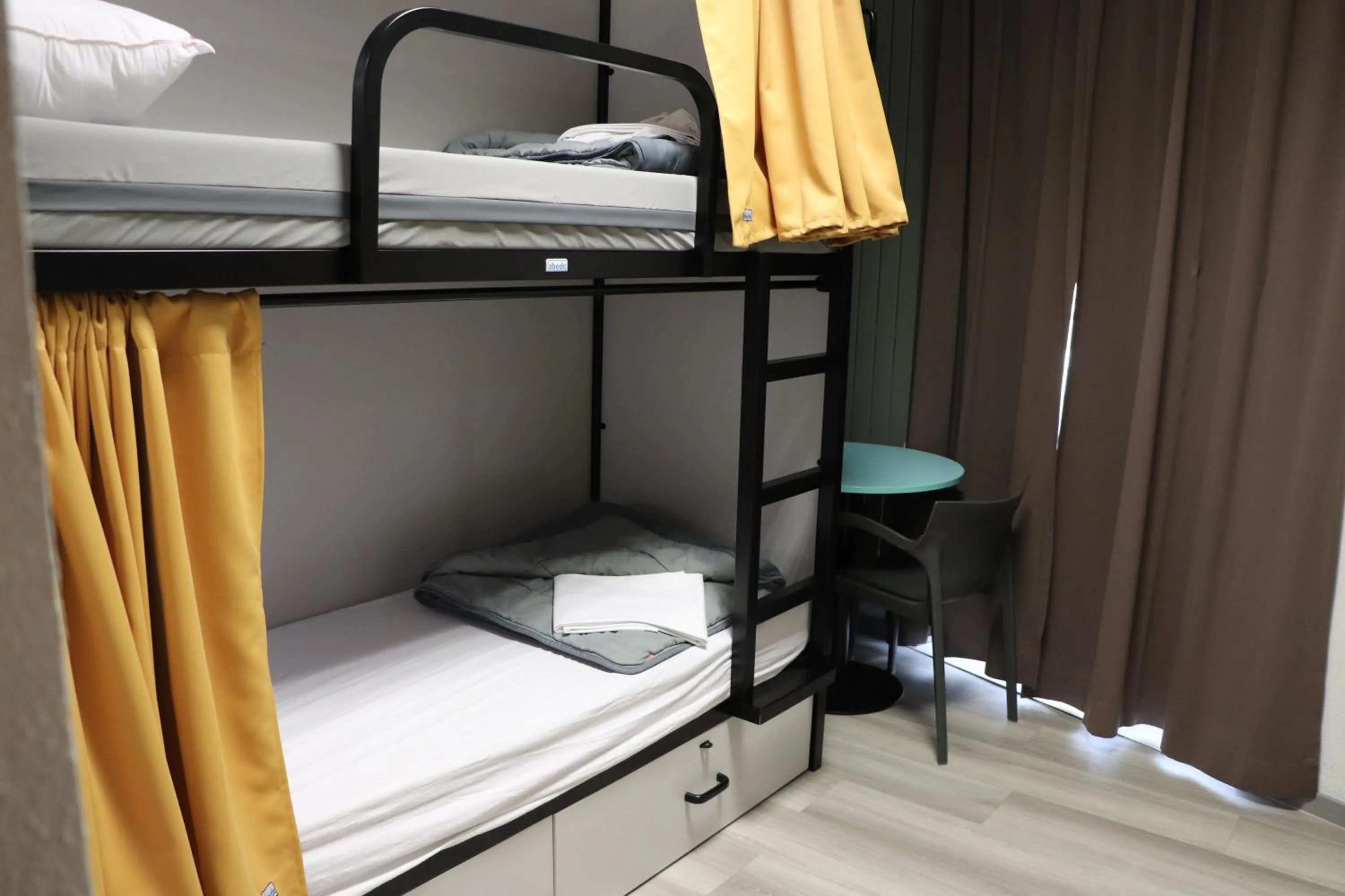 Bed in HI Brussels Jacques Brel Hostel