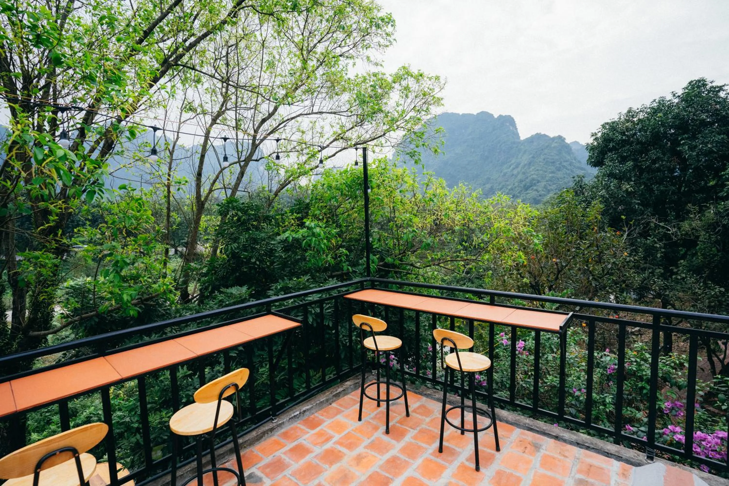 Balcony/Terrace in Trang An Freedom Hood