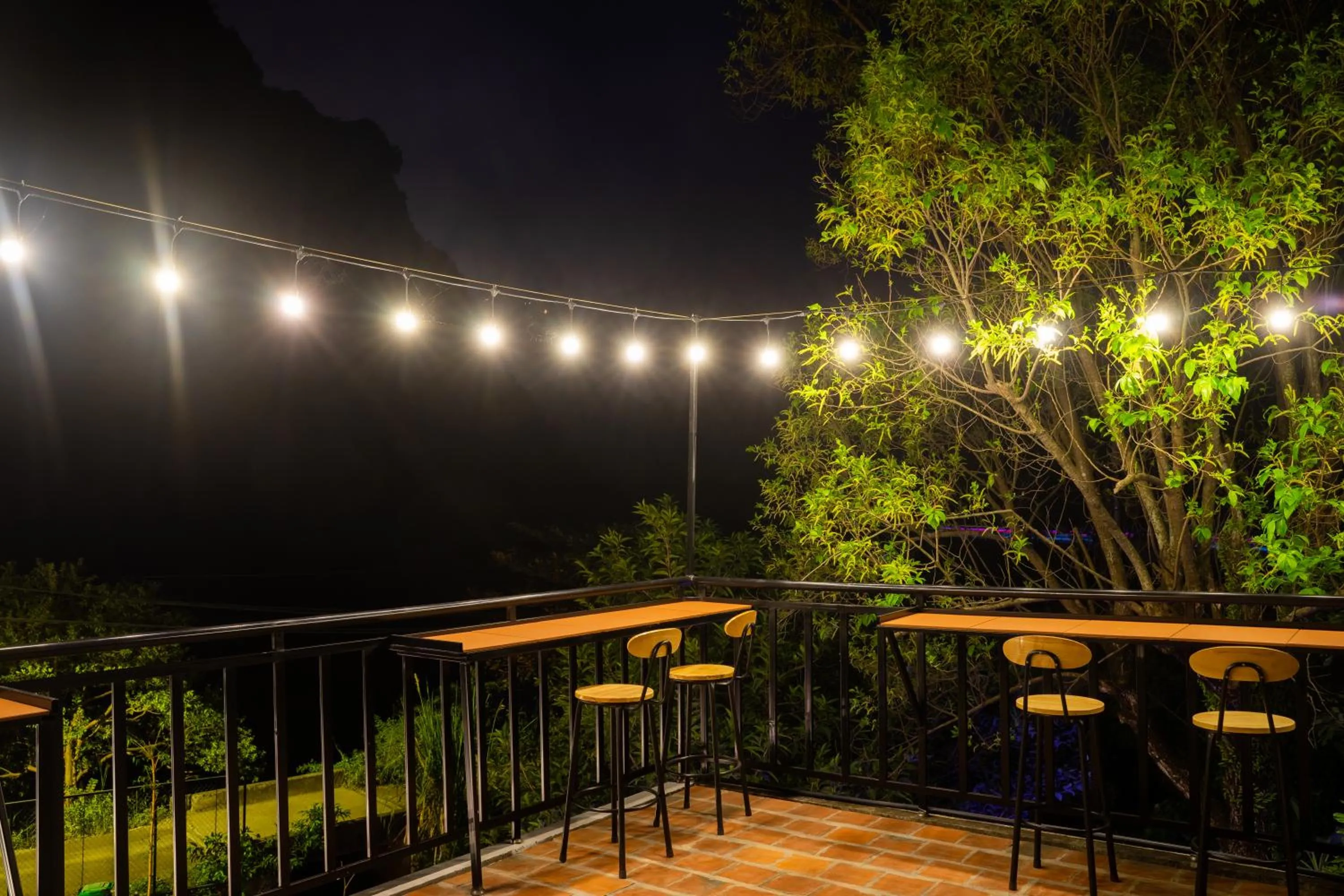 Balcony/Terrace in Trang An Freedom Hood