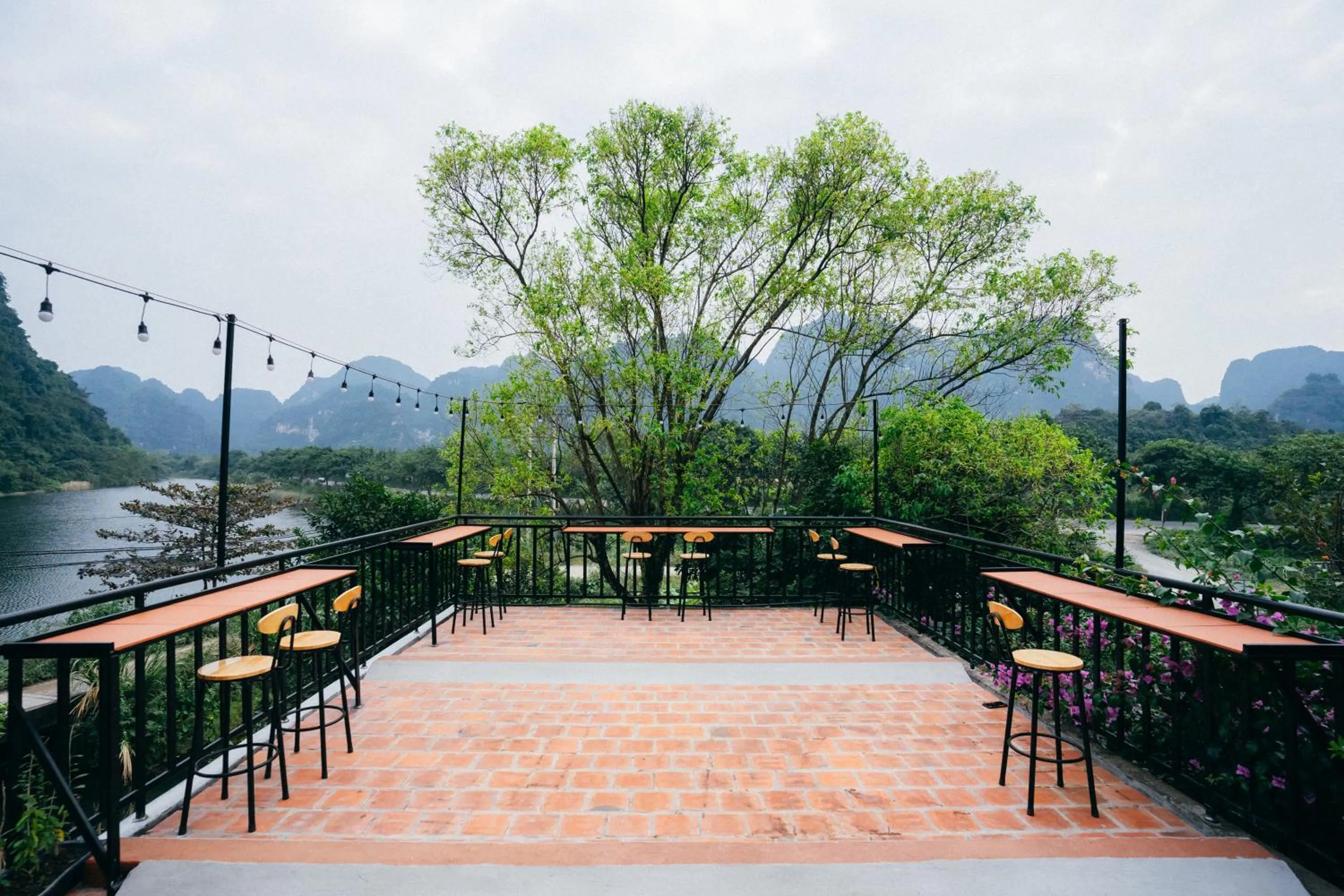 Balcony/Terrace in Trang An Freedom Hood