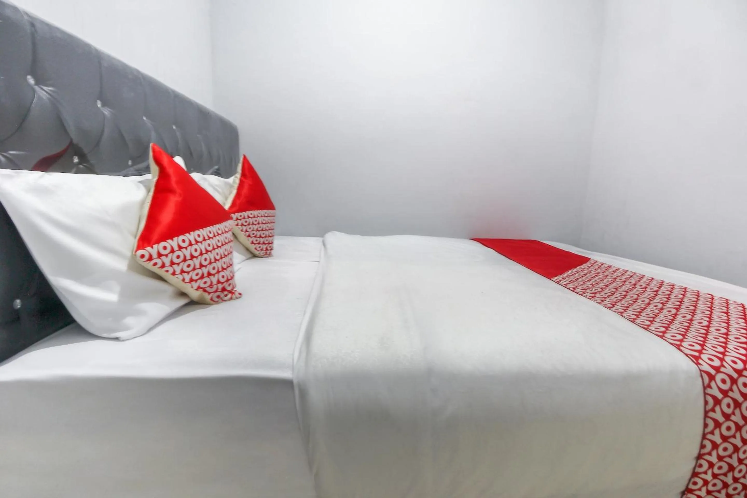 Bedroom in OYO 3399 Gea Guest House