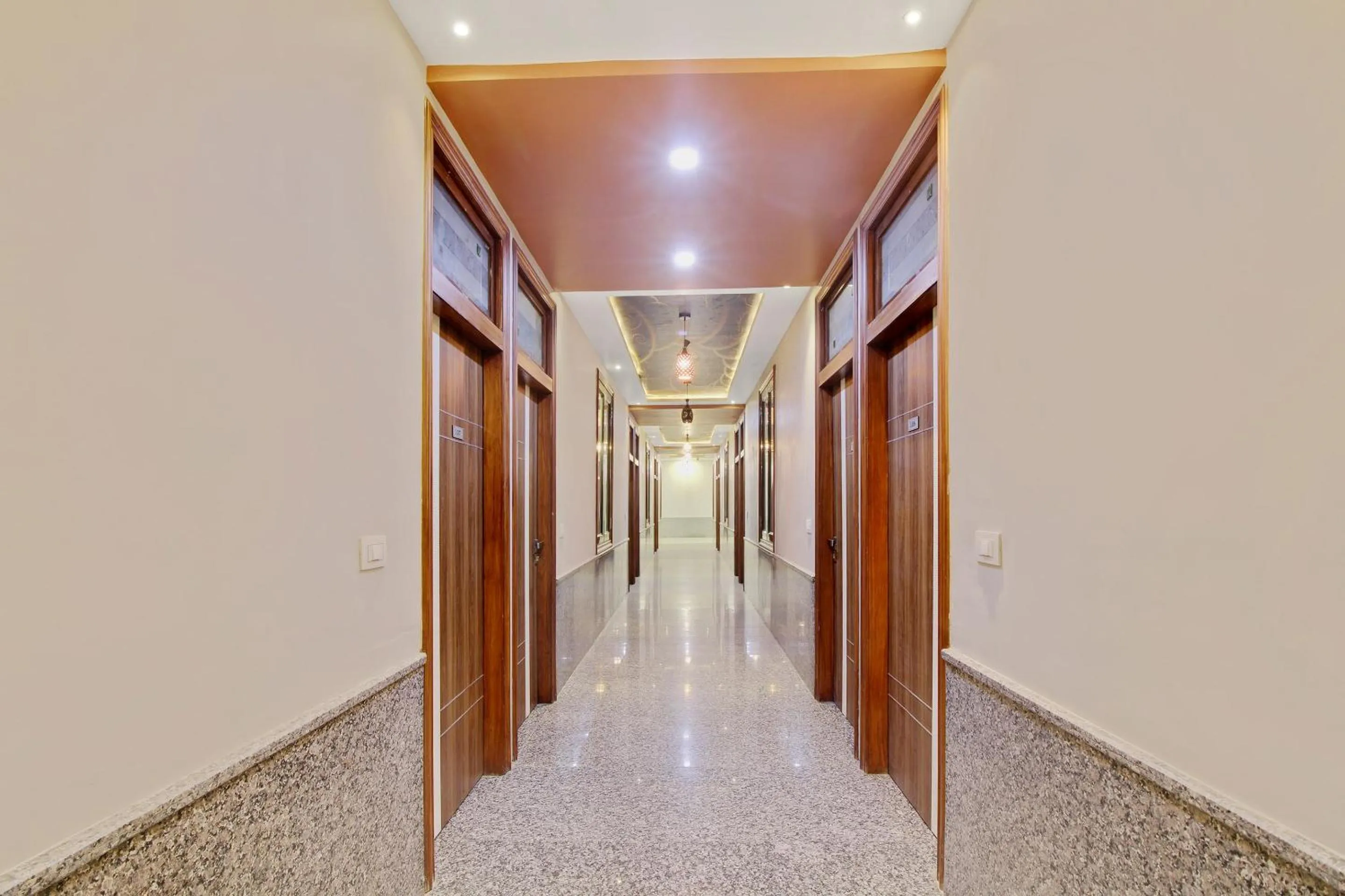 Lobby or reception in Hotel O Royal Guest House