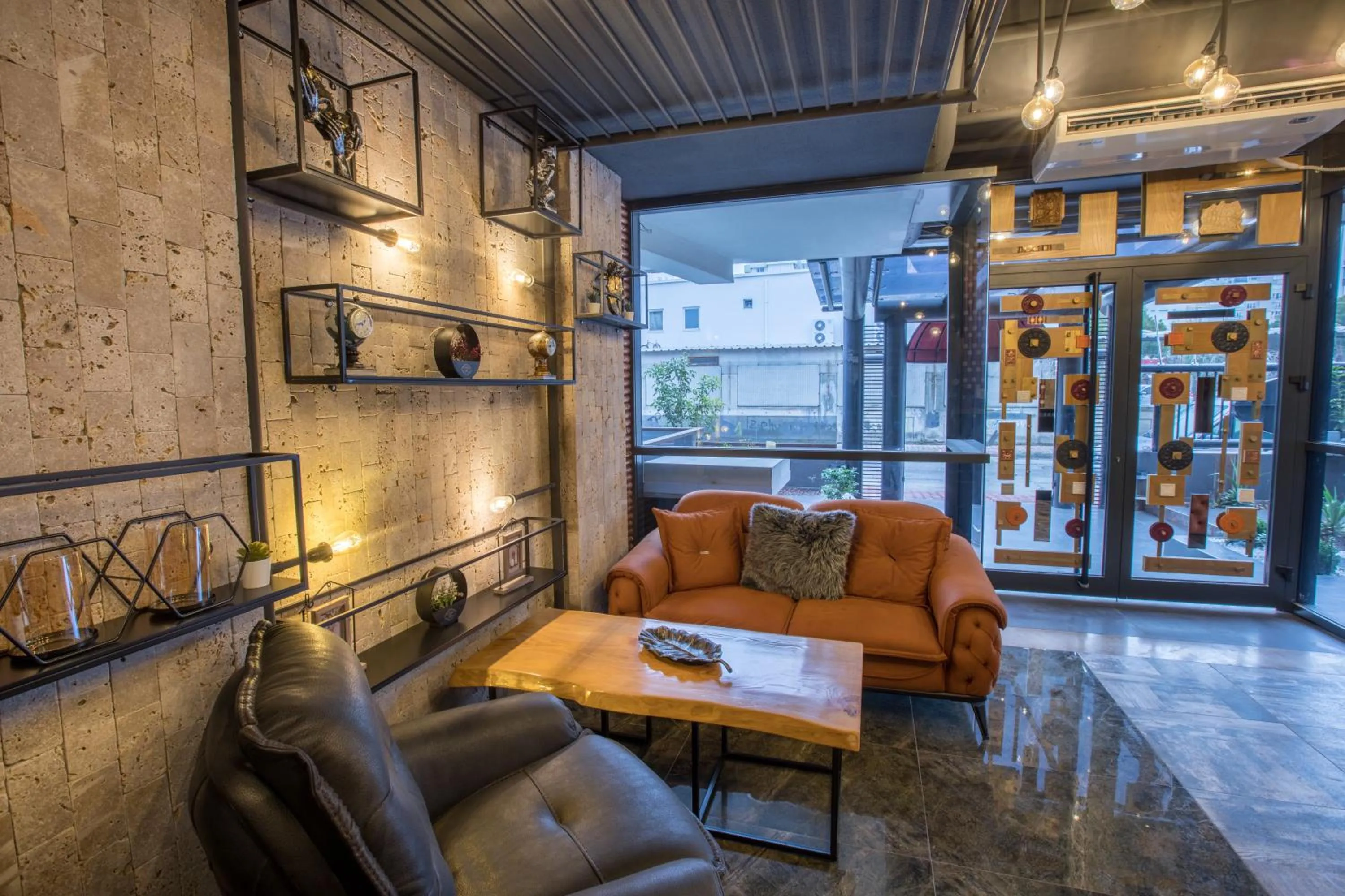 Seating area in Elanis Suites