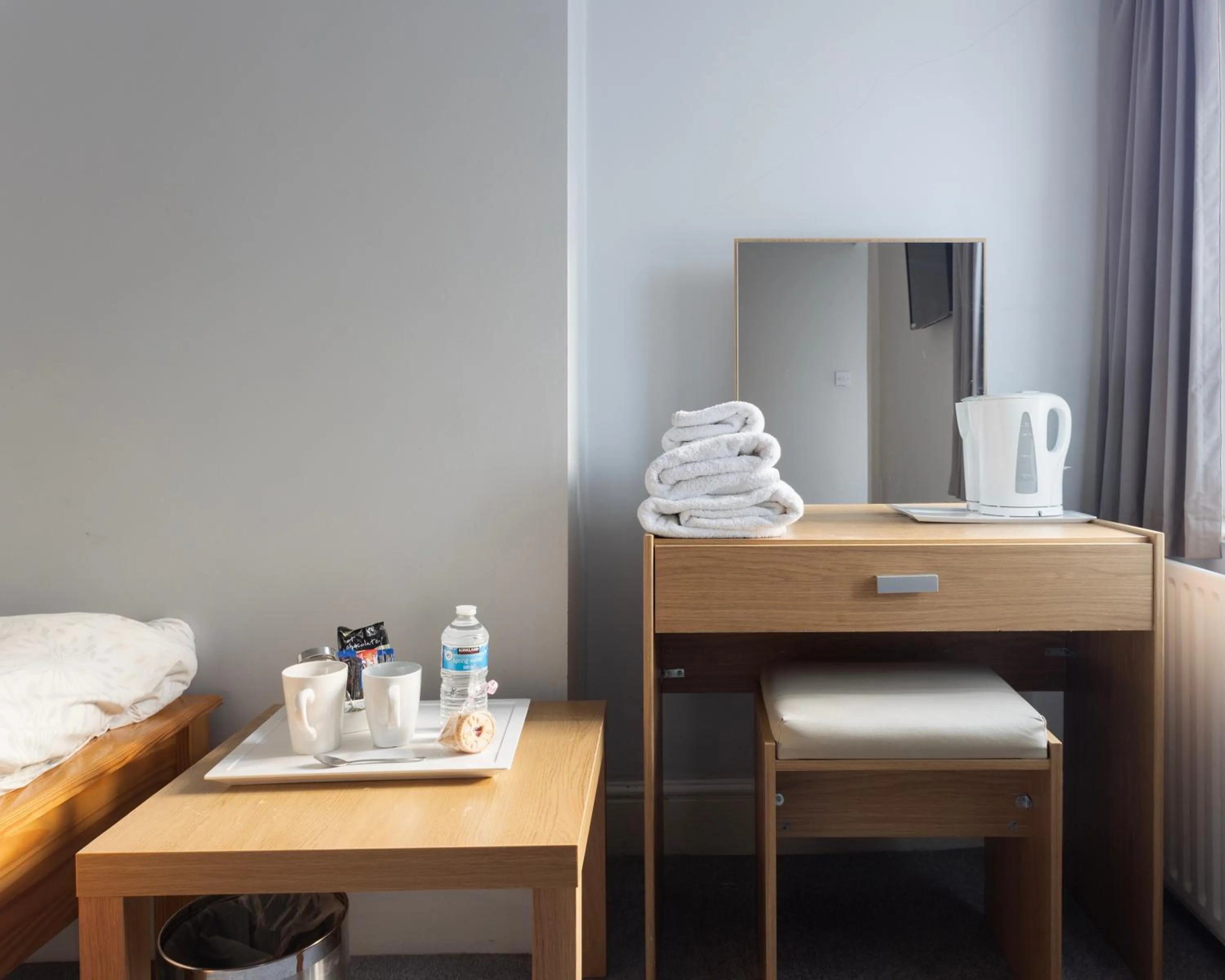 Coffee/tea facilities in Orrell Park Hotel