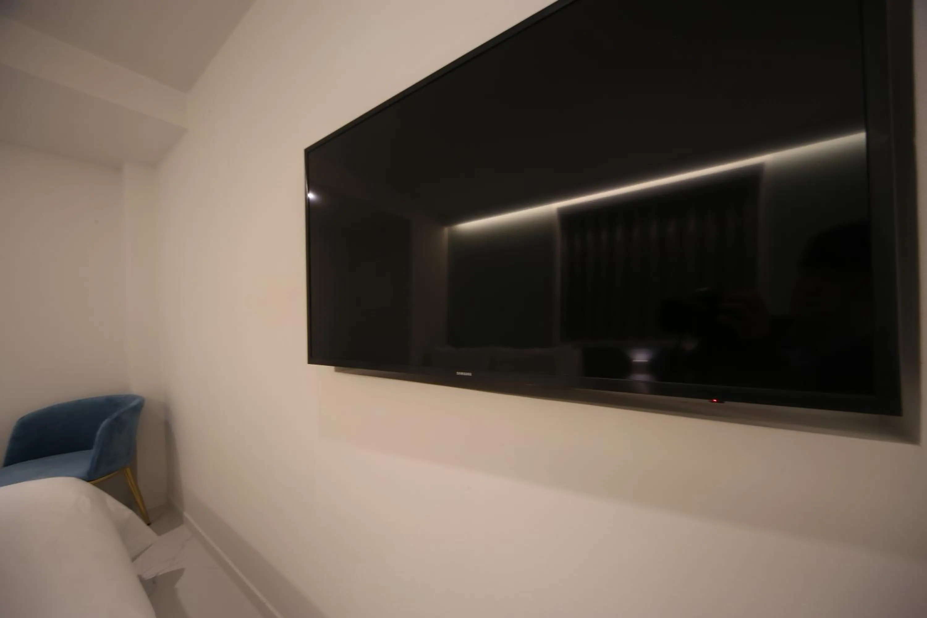 TV and multimedia, TV/Entertainment Center in Hotel Thegrang Daeyeon