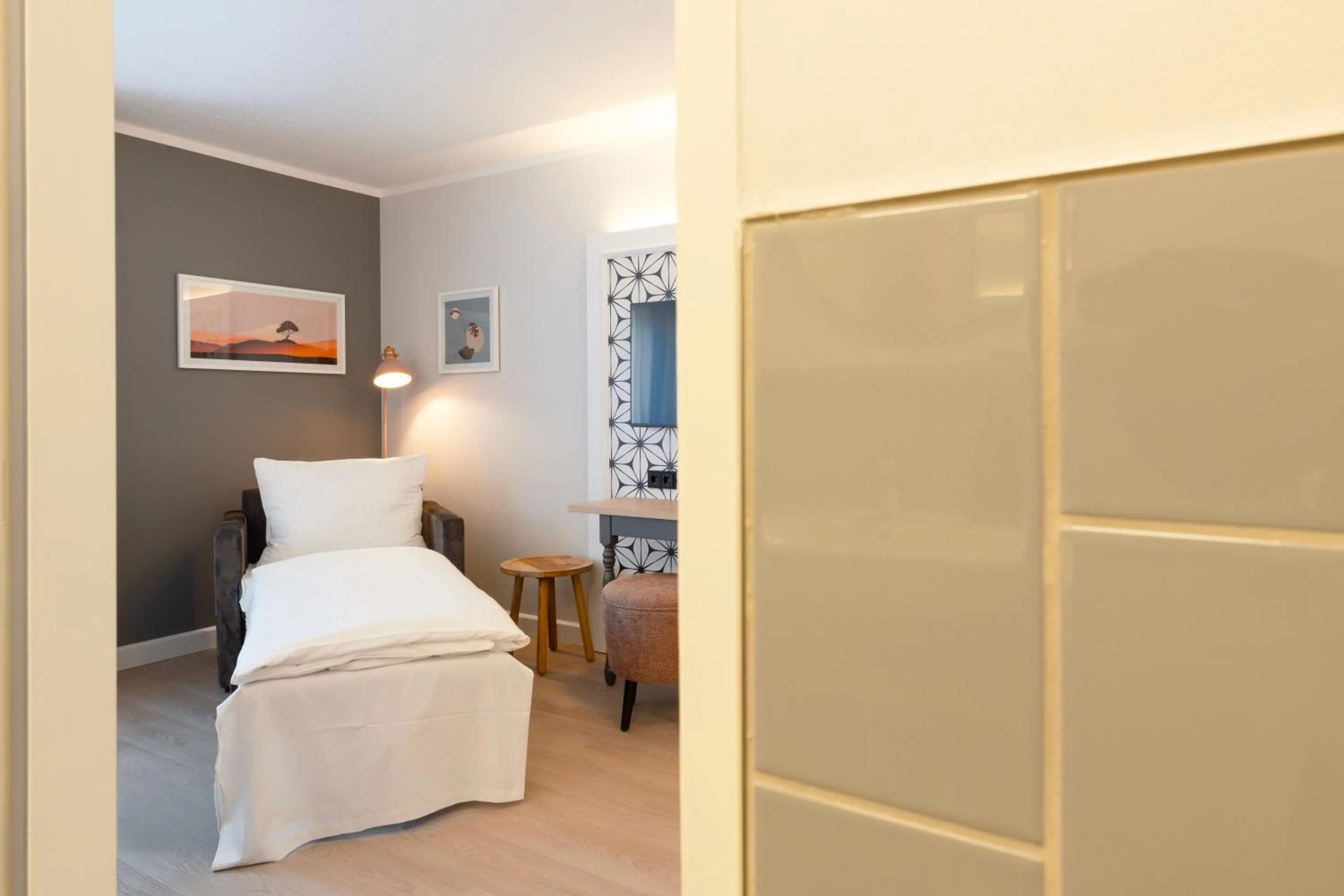 Photo of the whole room, Bed in Garner Hotel Mannheim City by IHG