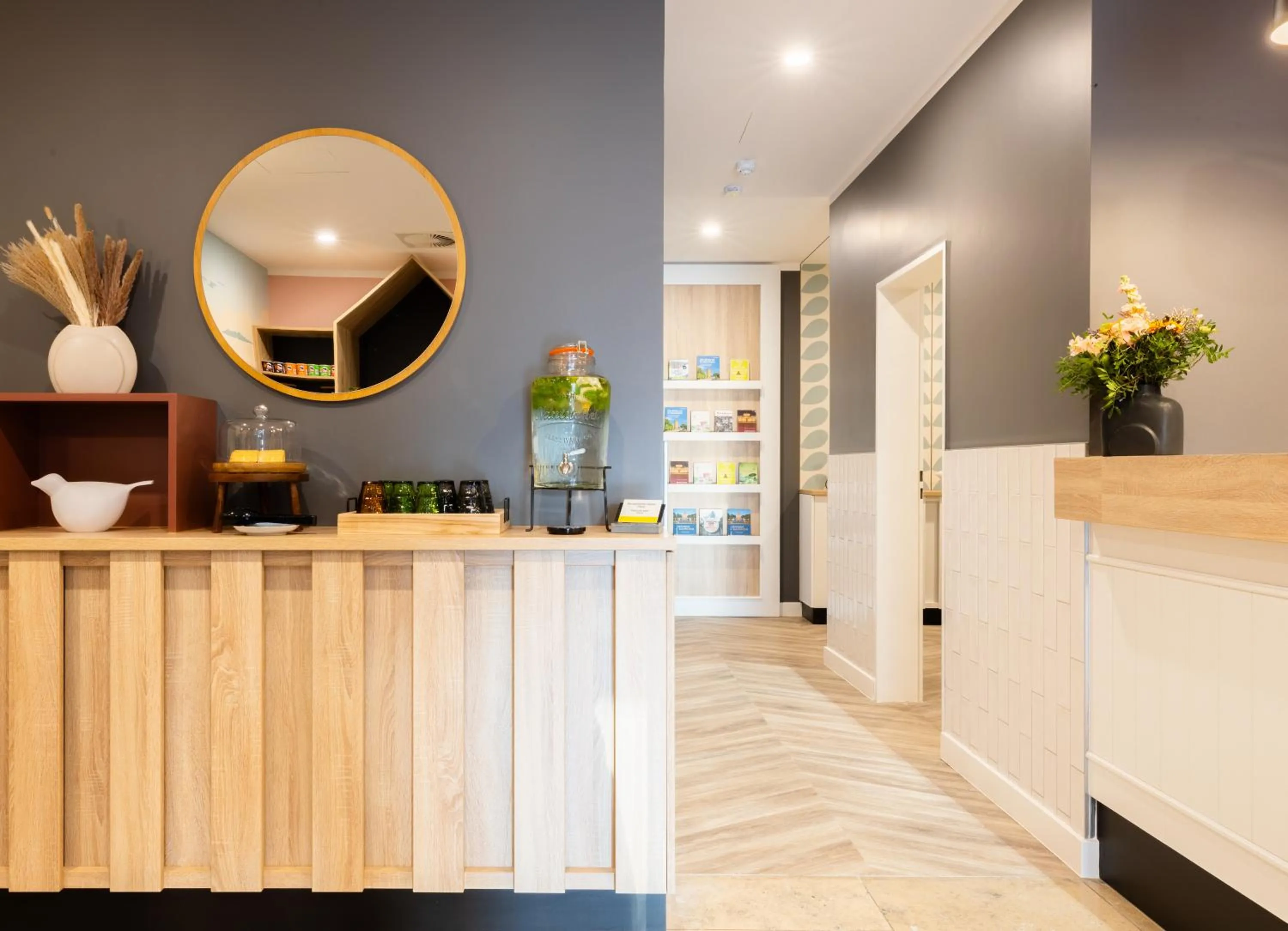 Lobby or reception in Garner Hotel Mannheim City by IHG