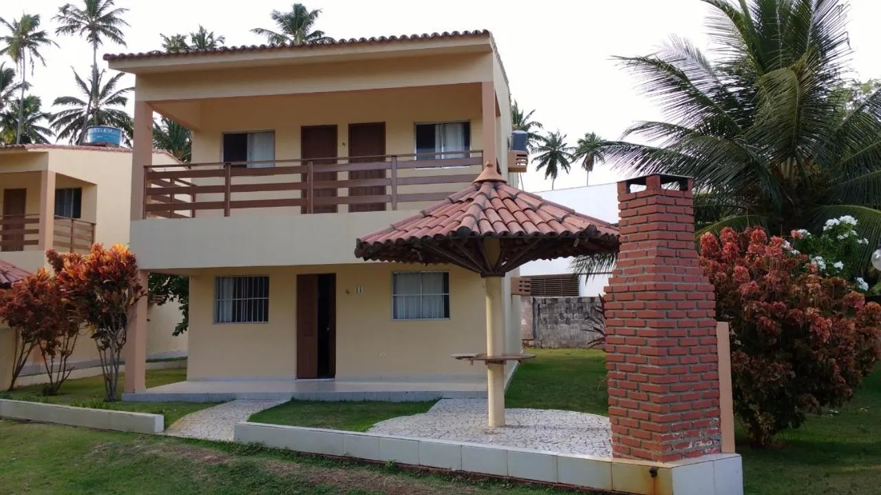 Condomínio na beira mar