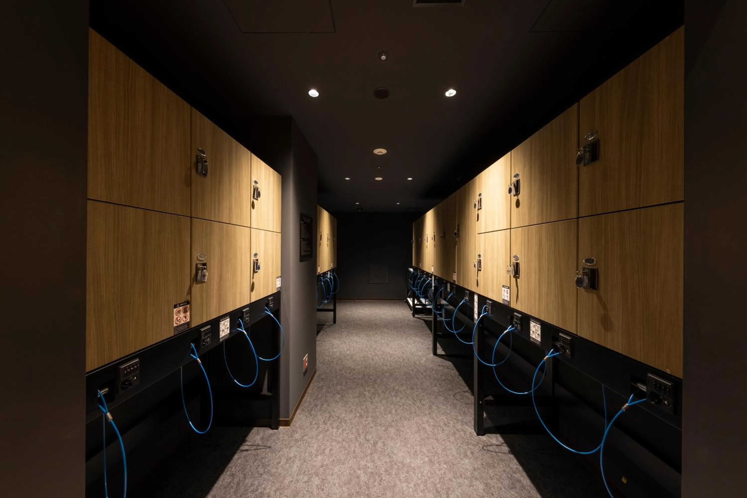 locker in Hotel Intergate Osaka Umeda