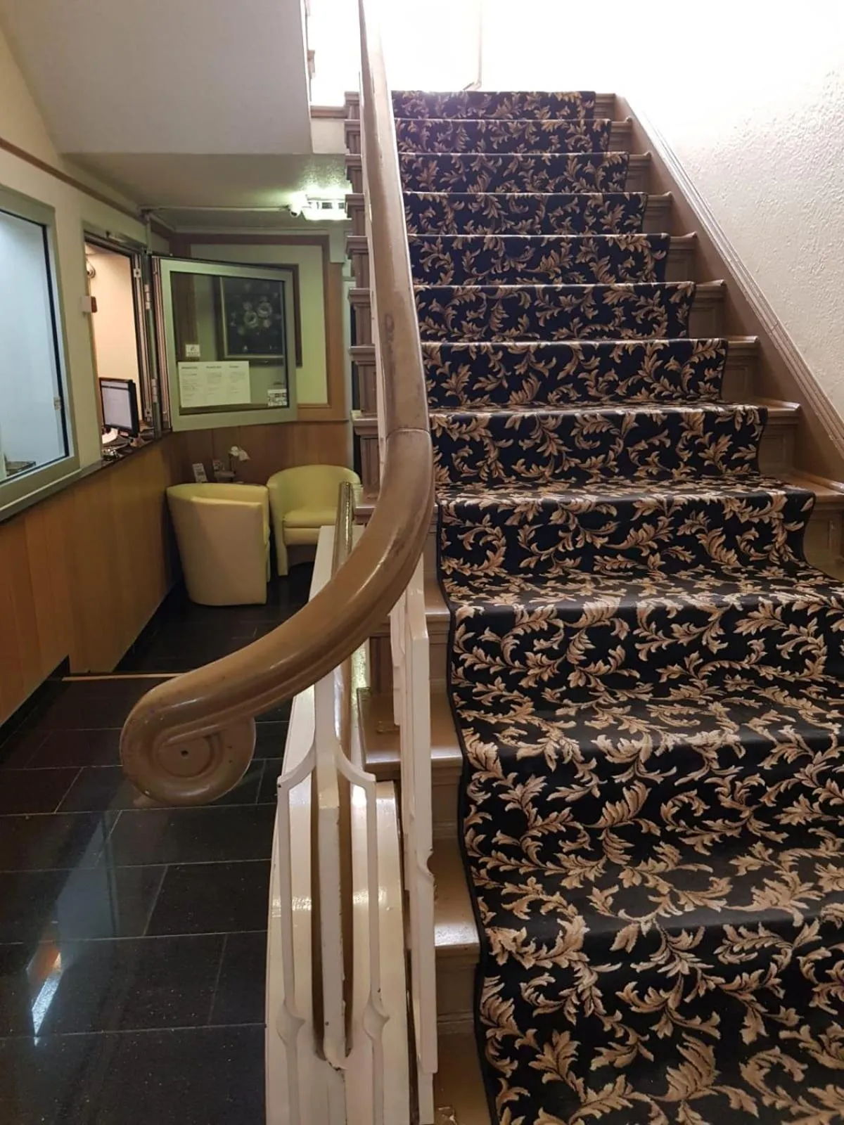 Property building in Hotel Drei Kronen