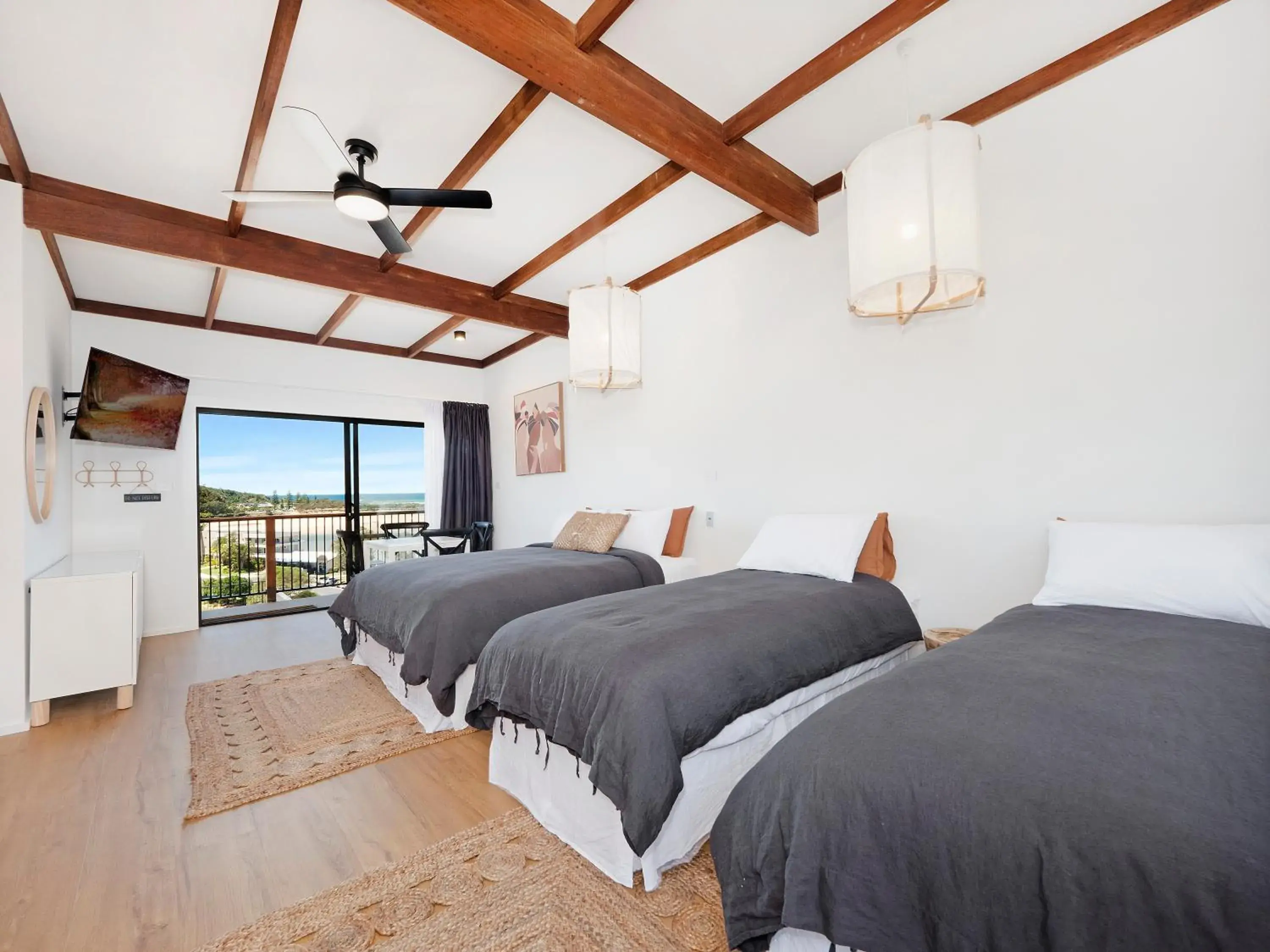 Family Room with 1 Queen Bed and 2 Single Beds with Sea View in The Beach Rooms Family Room with 1 Queen Bed and 2 Single Beds with Sea View in The Beach Rooms