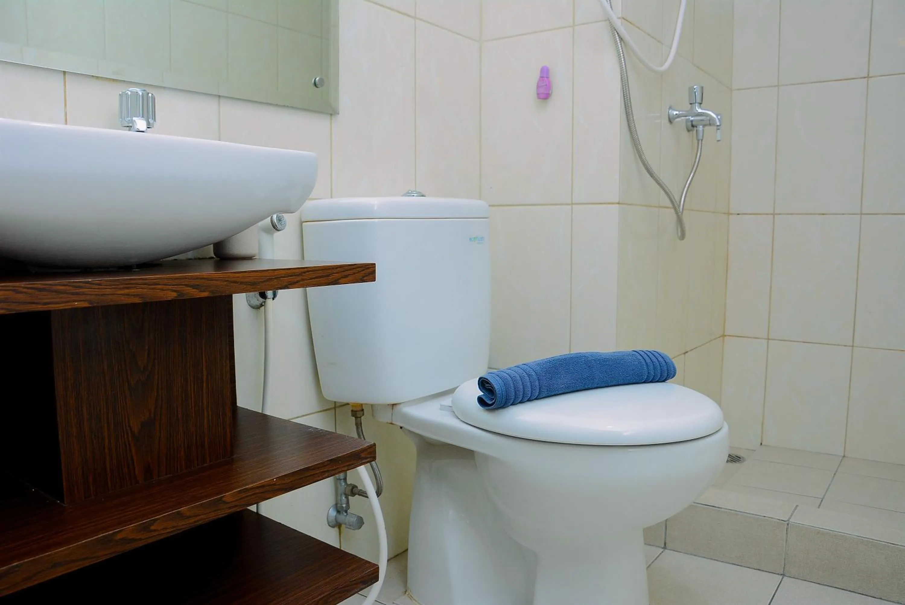 Comfy and Luxury 3BR Springlake Apartment By Travelio