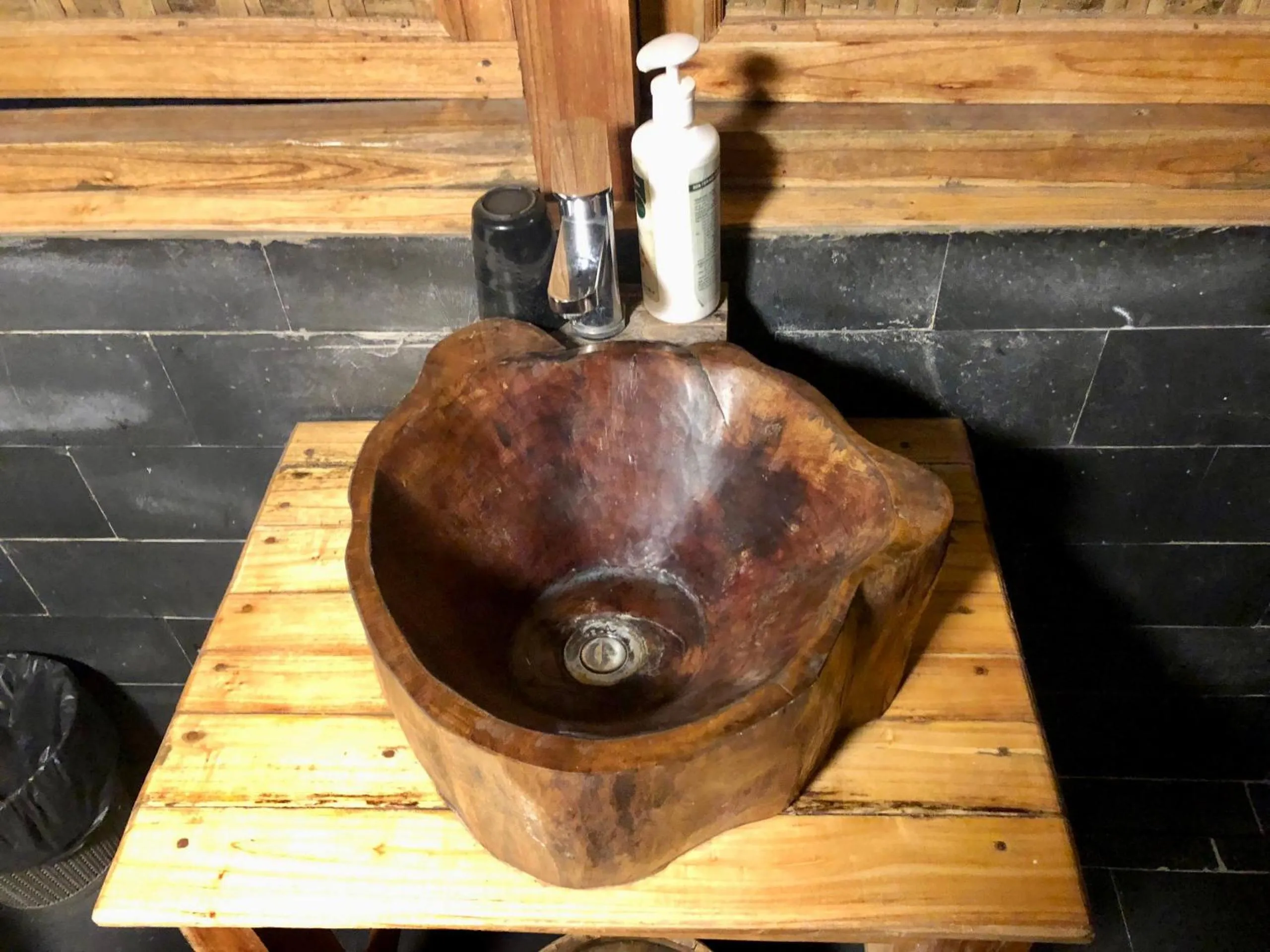 Toilet in Pu Luong Jungle Lodge