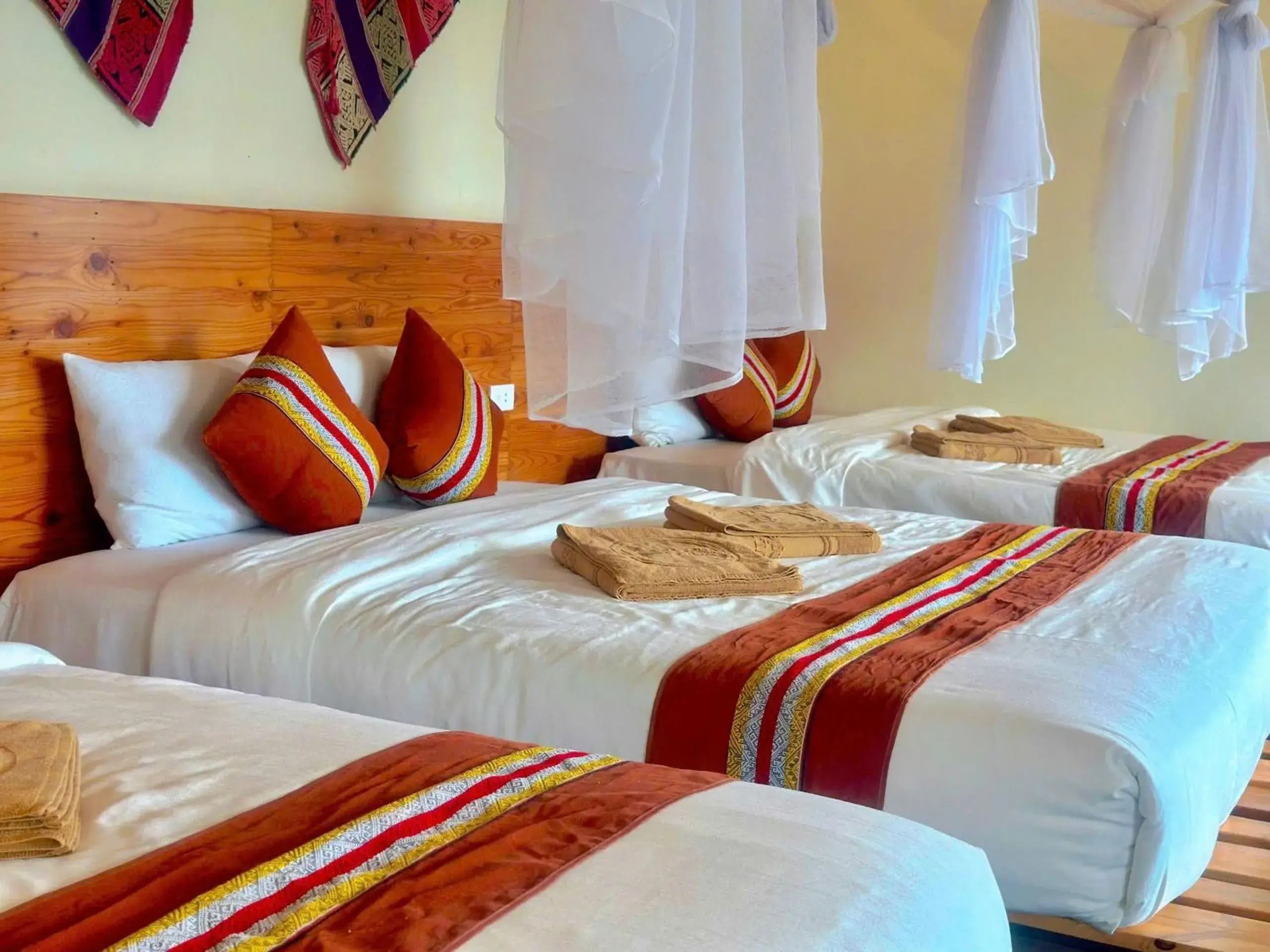 Big Family Room with Balcony and Rice Field View in Pu Luong Jungle Lodge Big Family Room with Balcony and Rice Field View in Pu Luong Jungle Lodge