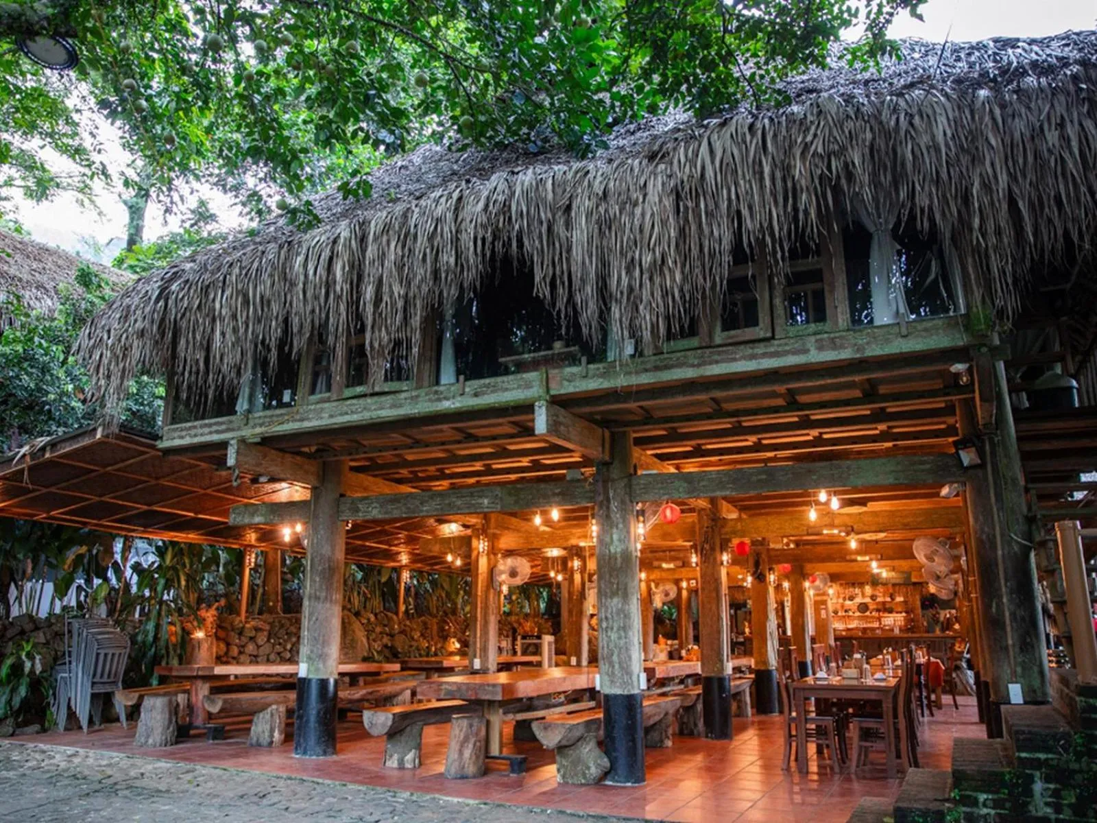 Restaurant/places to eat in Pu Luong Jungle Lodge