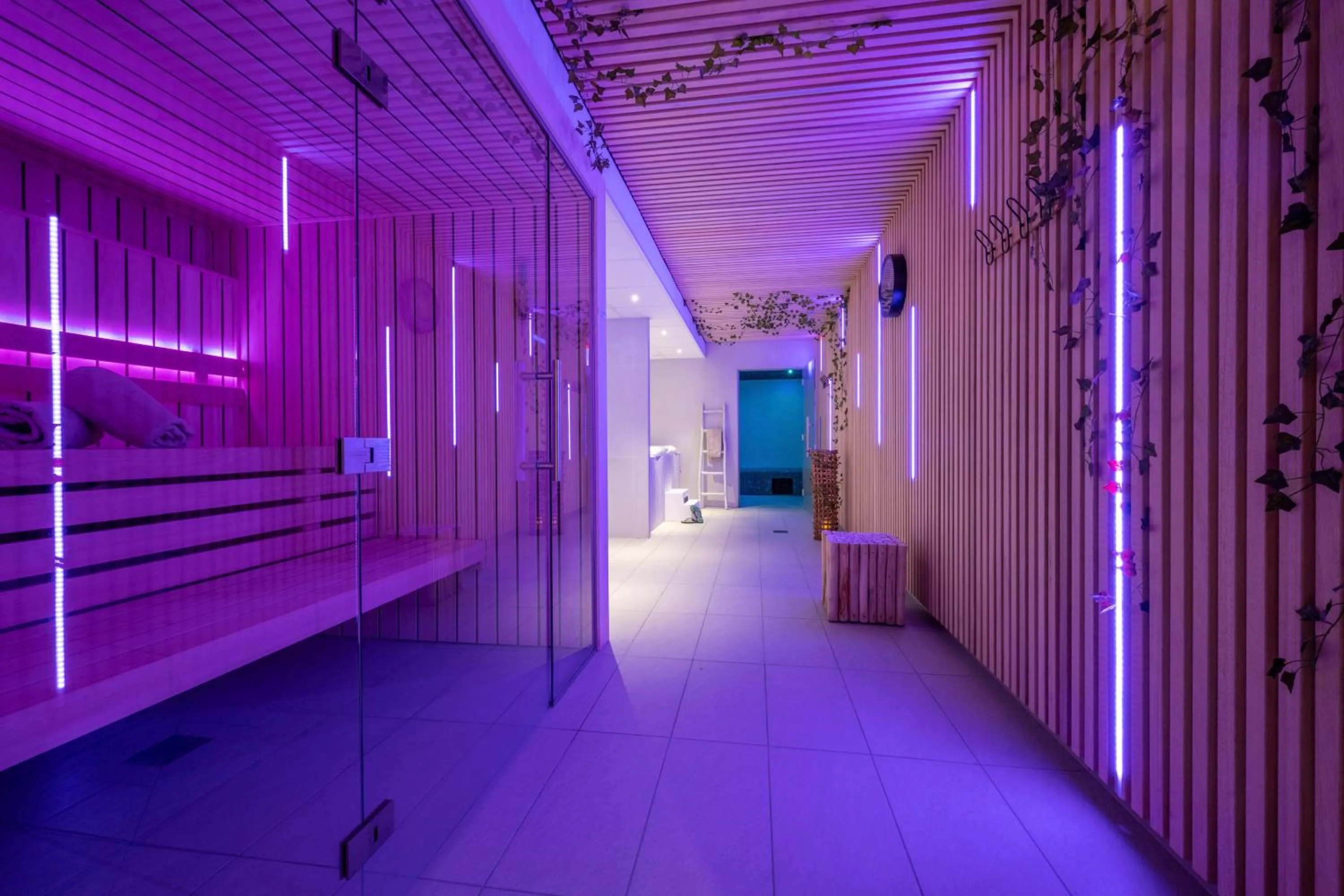 Sauna in ATHOME RESIDENCE ET SPA