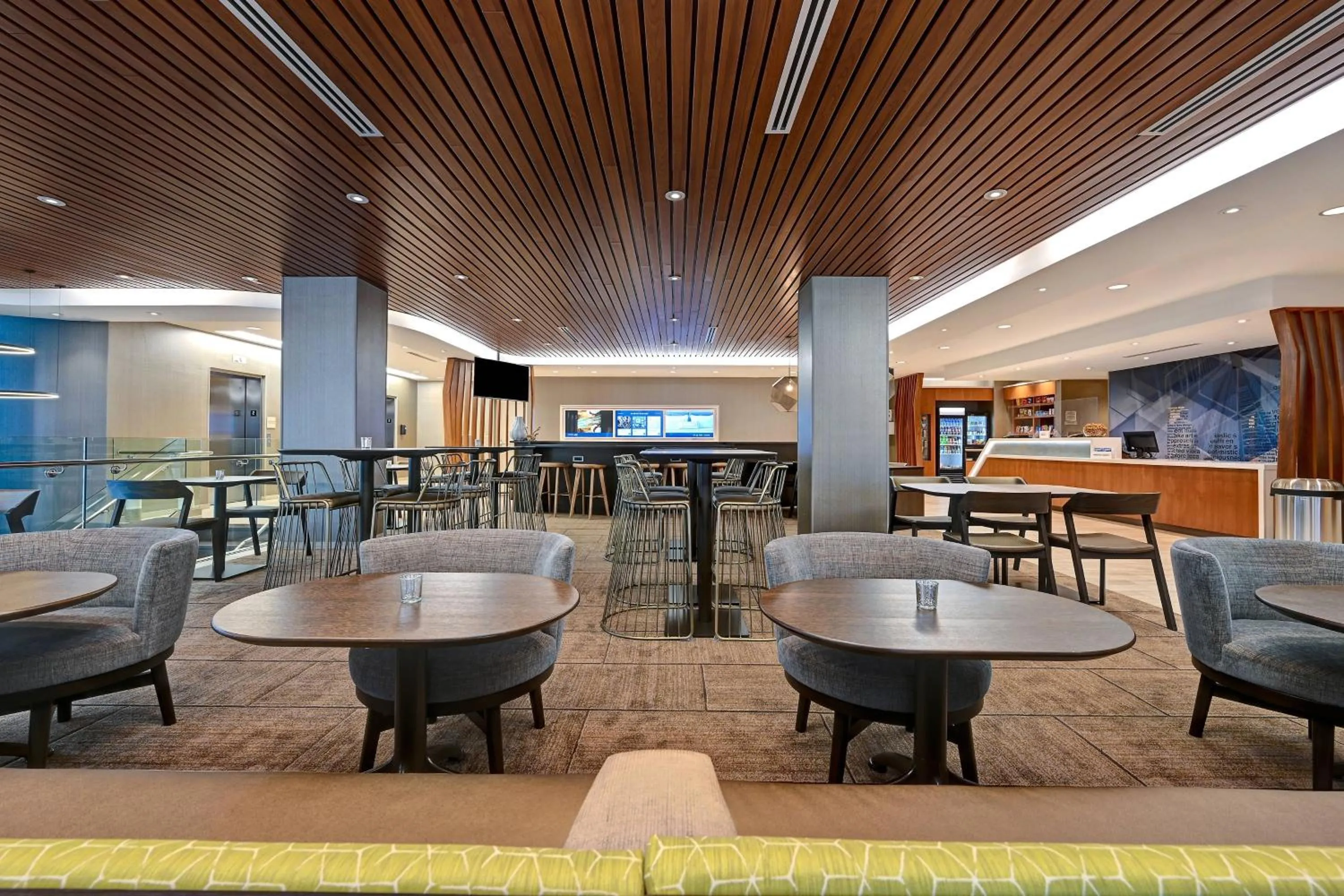 Lobby or reception in SpringHill Suites by Marriott Albuquerque University Area
