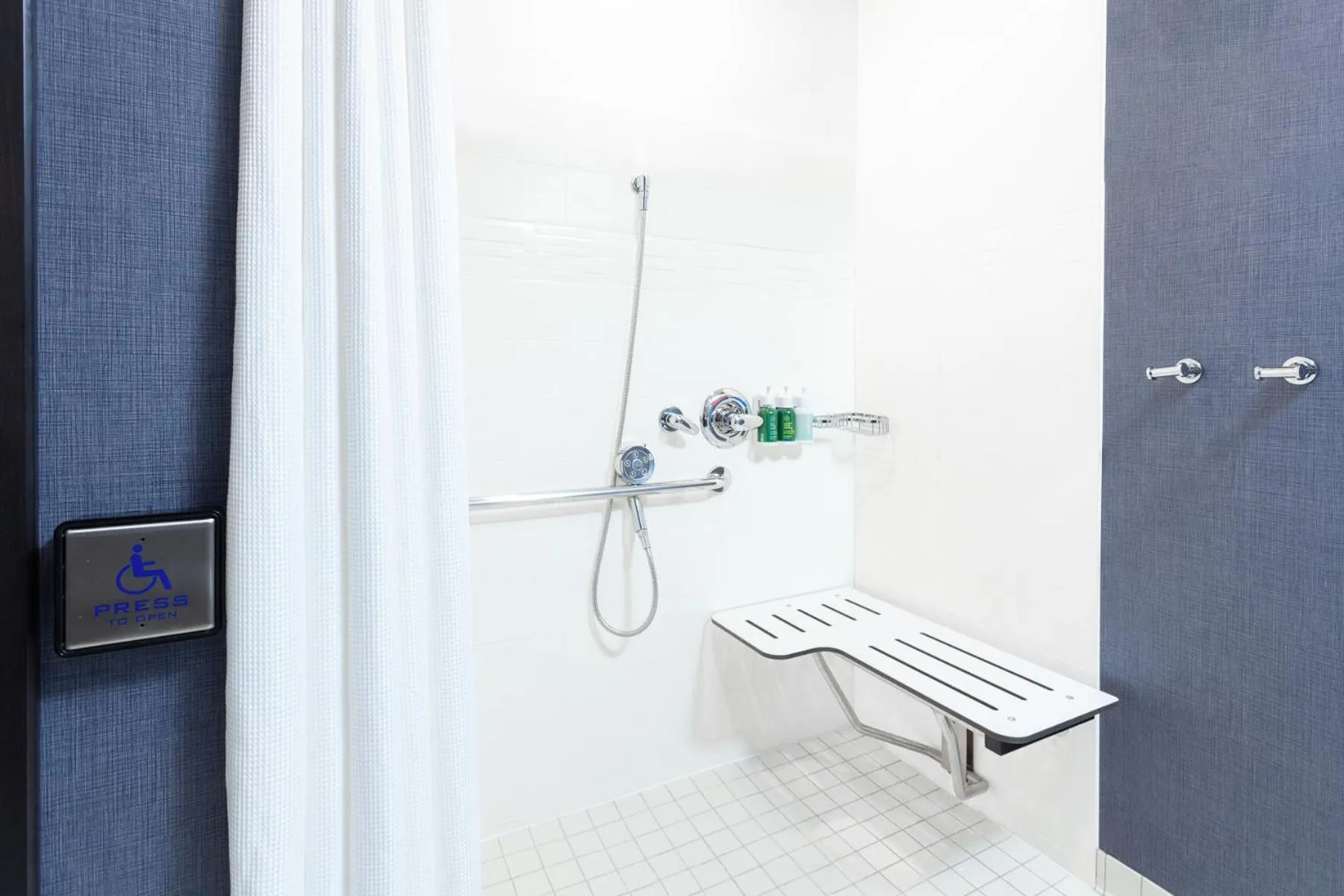 Bathroom in Residence Inn Livermore