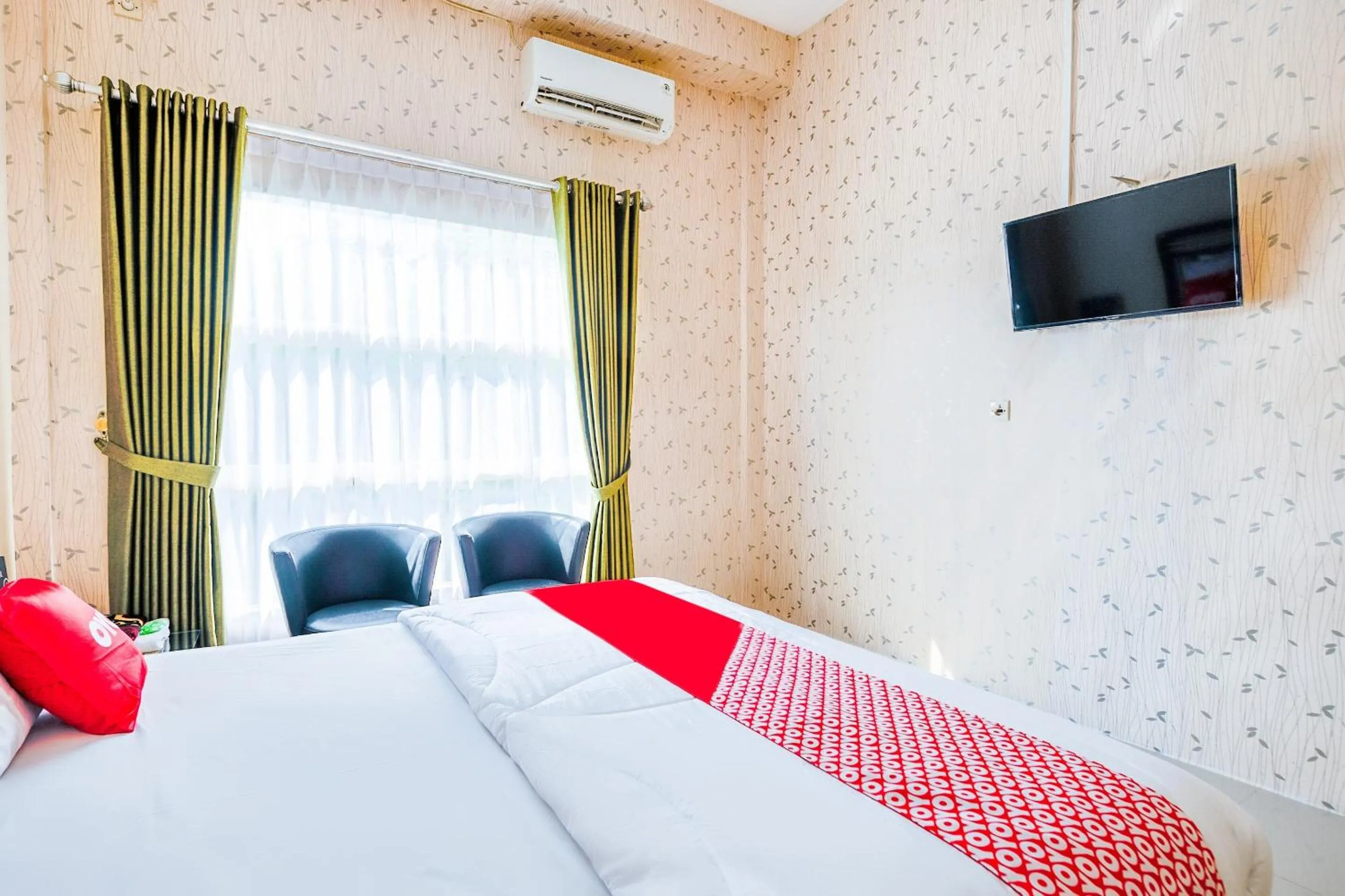 Bedroom, Bed in OYO 3434 Penginapan Keluarga Syariah