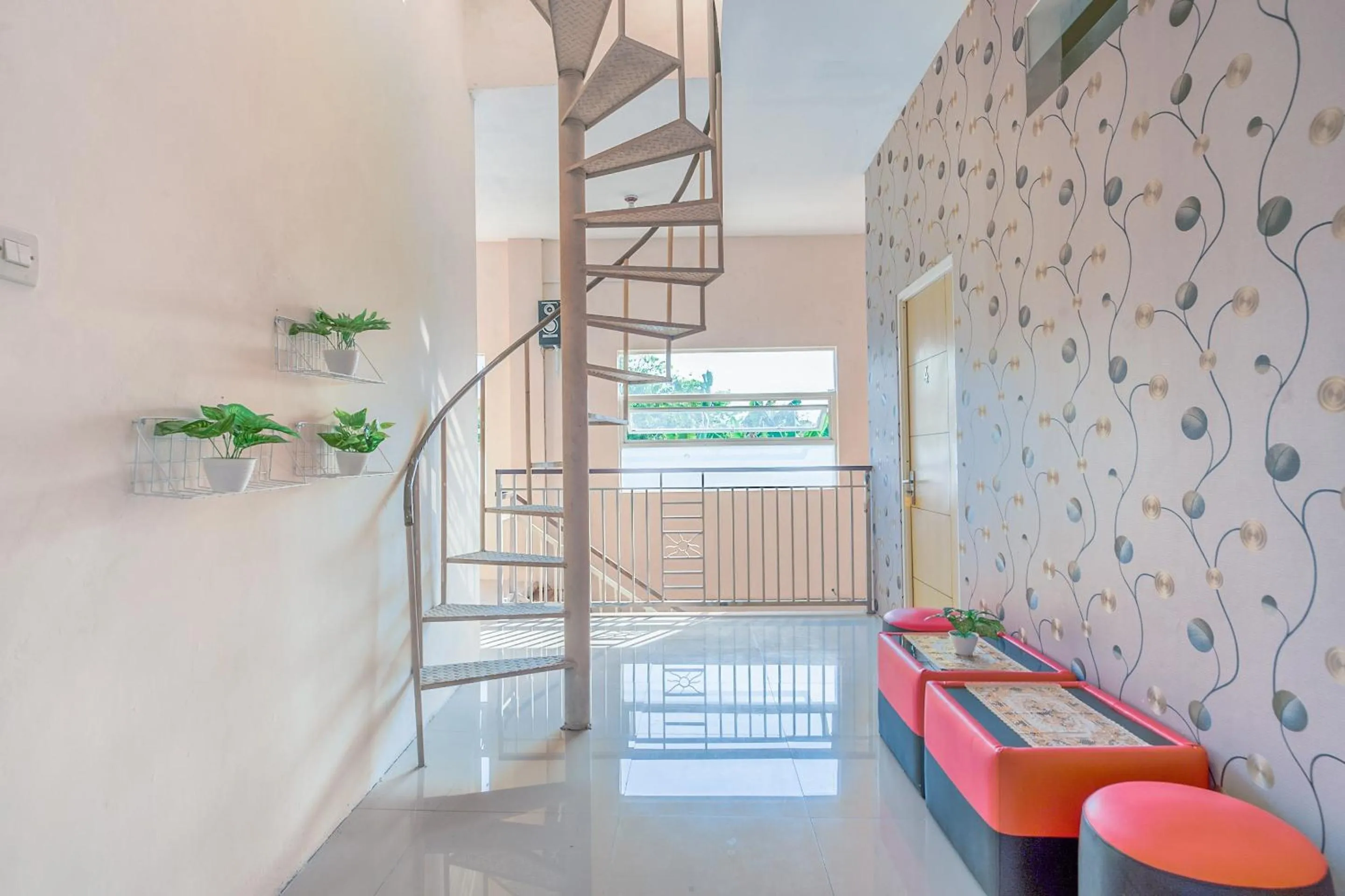 Lobby or reception in OYO 3434 Penginapan Keluarga Syariah