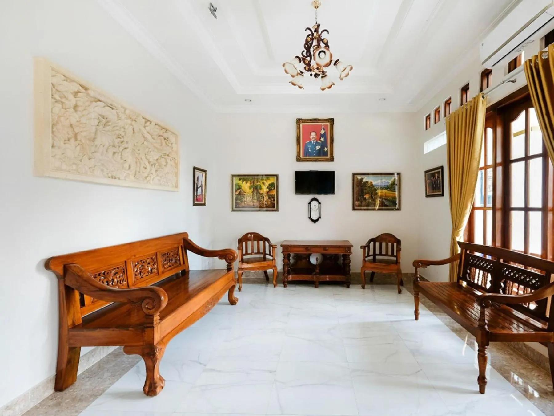 Seating area in Collection O 3468 Ndalem Gusti Ayu