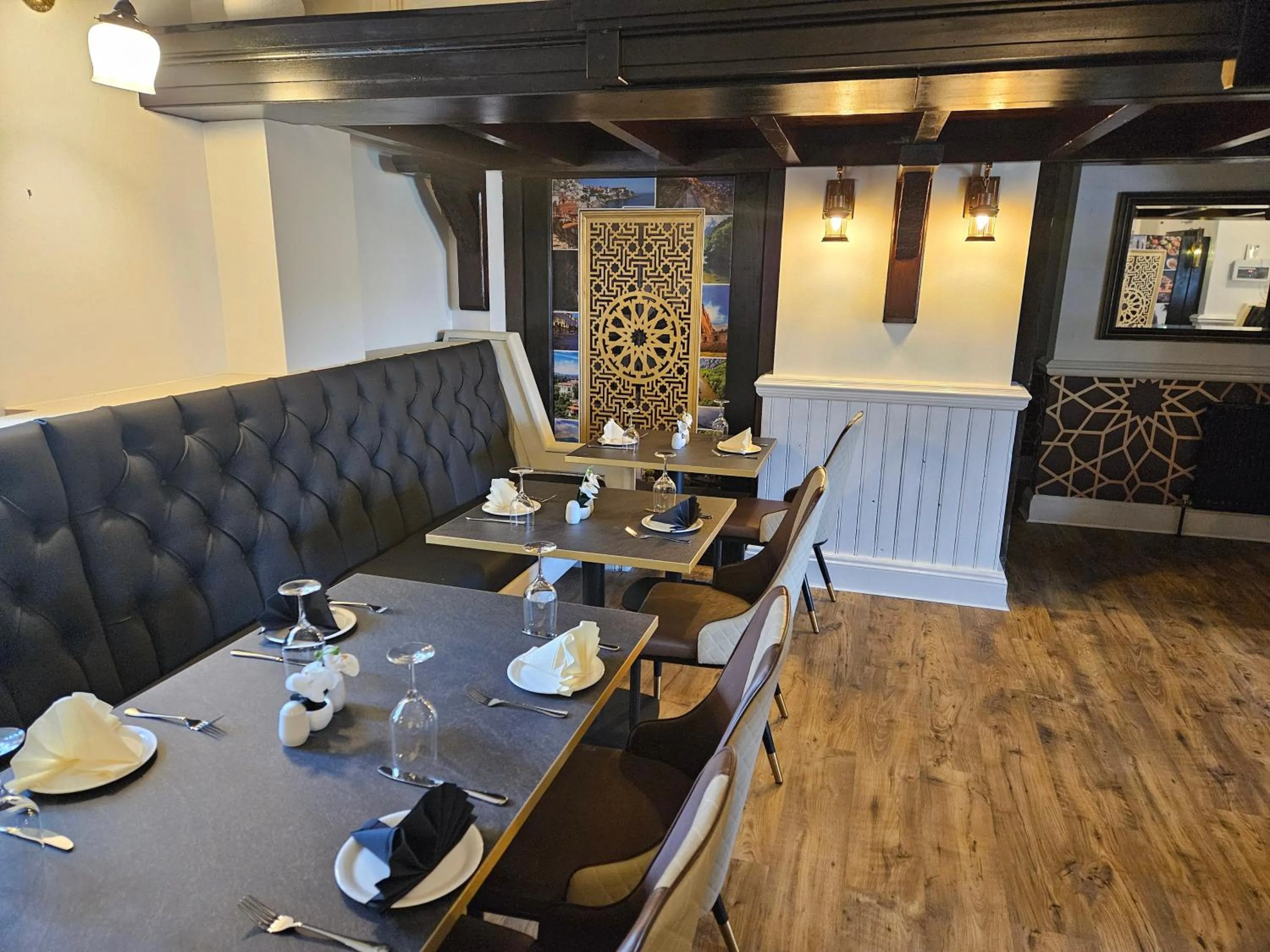 Restaurant/places to eat in Langley Inn