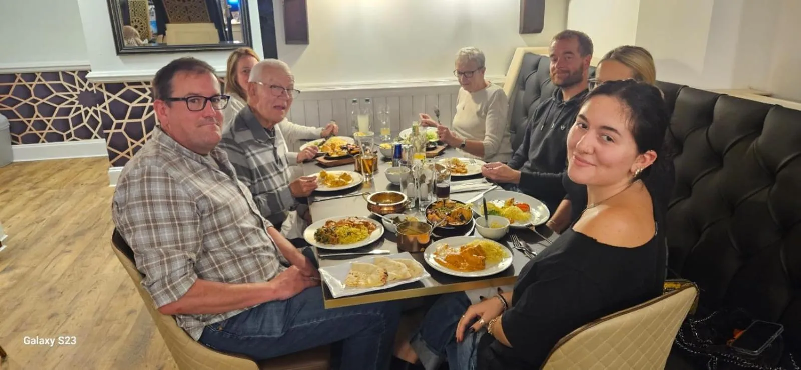 Restaurant/places to eat in Langley Inn