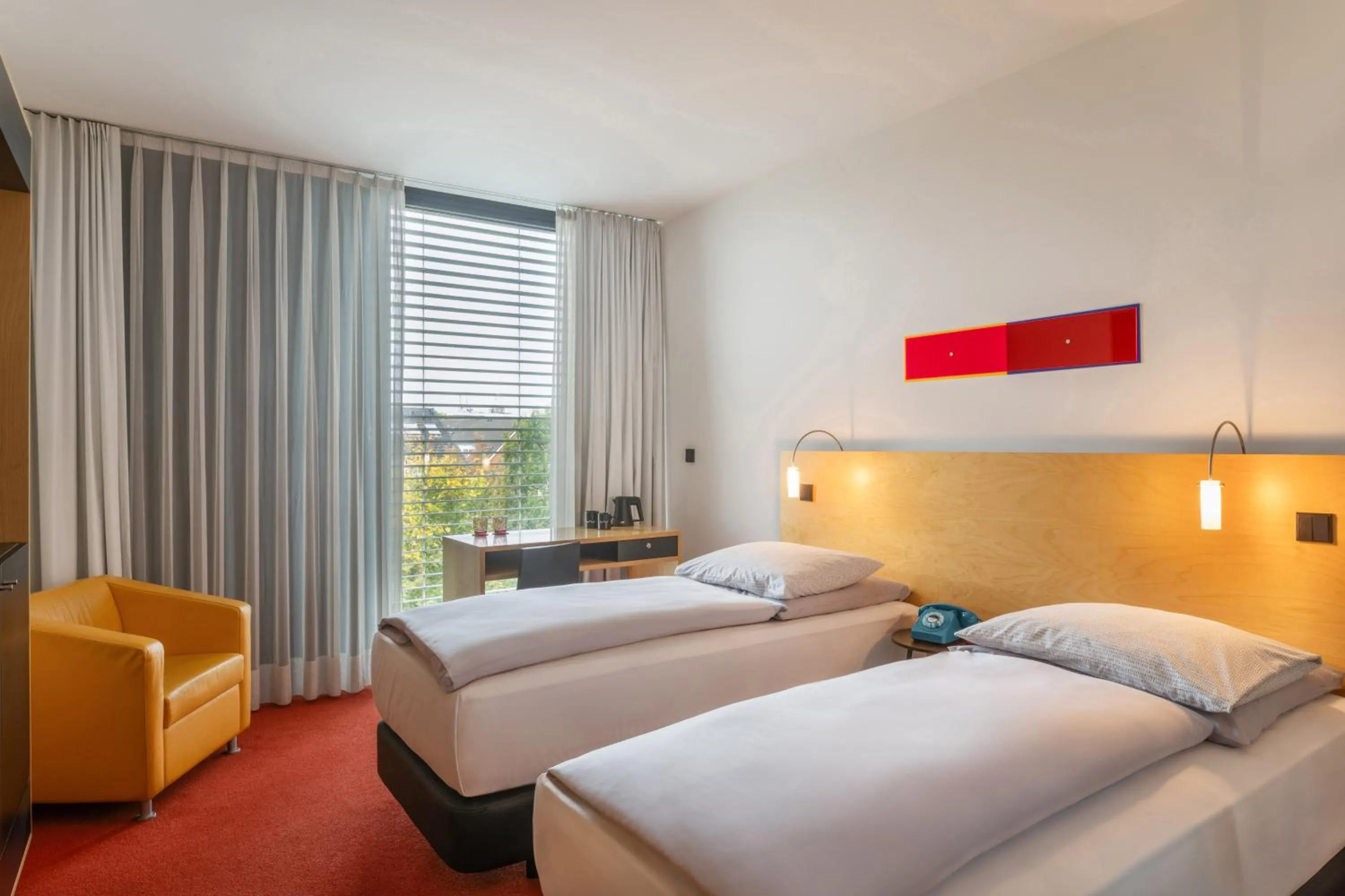 Bed in INNSiDE by Meliá Düsseldorf Seestern