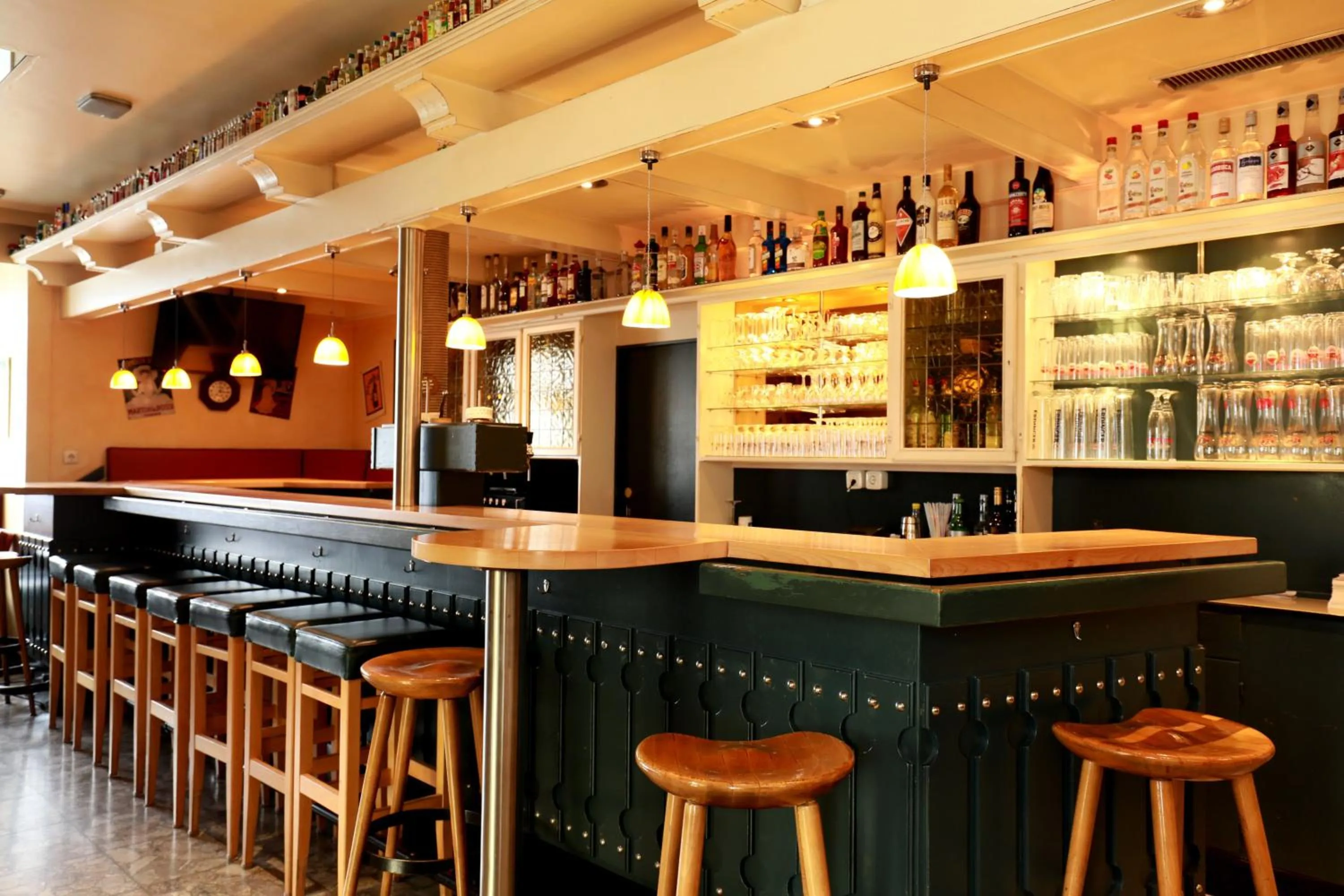 Restaurant/places to eat in Mariaweiler Hof