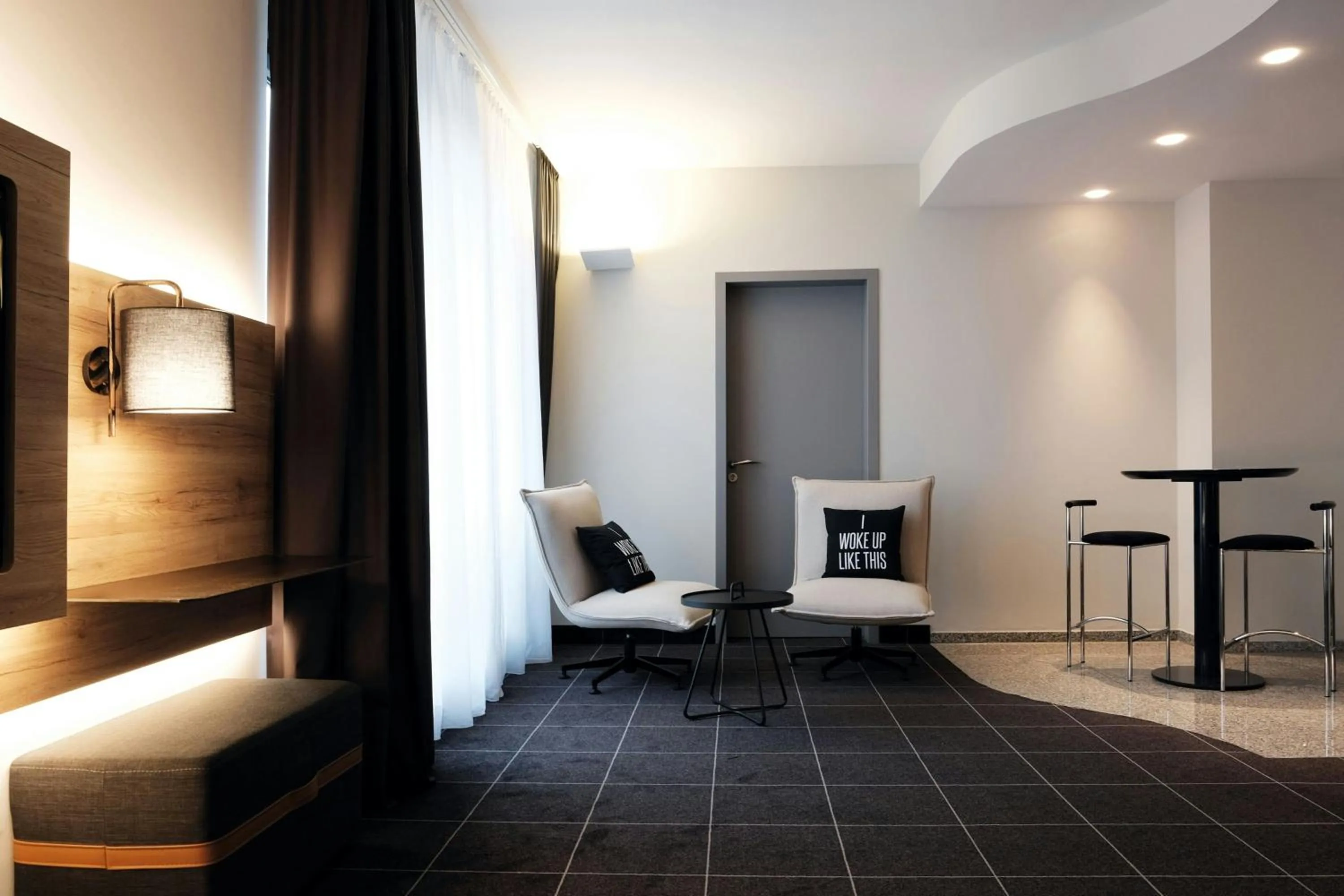 Living room in Four Points Flex by Sheraton Ratingen Düsseldorf Airport