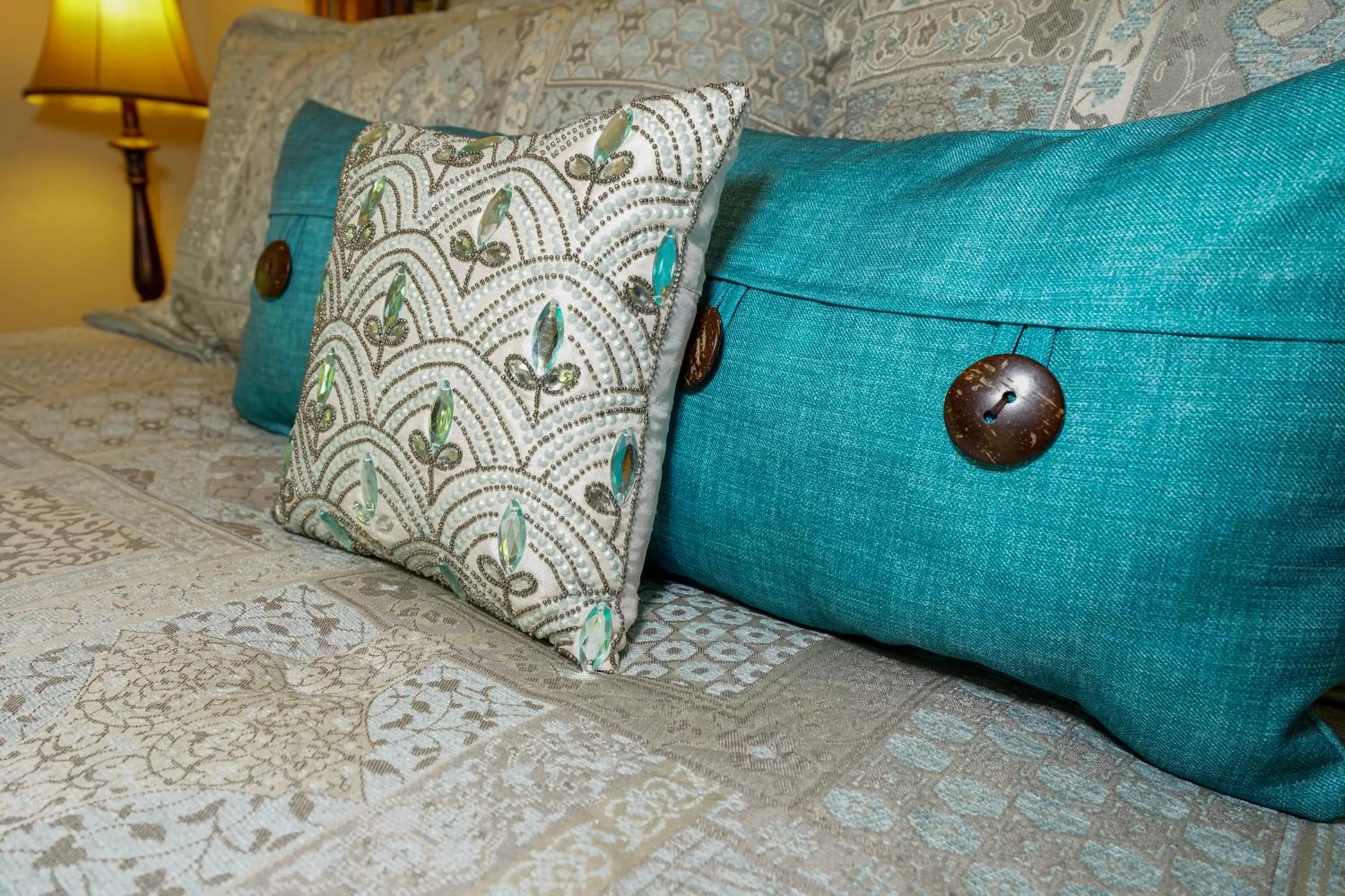 Bed in Hidden Meadows Bed and Breakfast