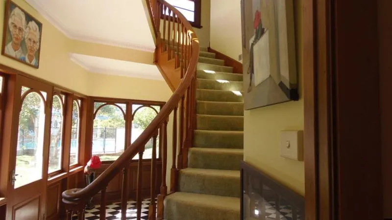 Melville House Bed and Breakfast