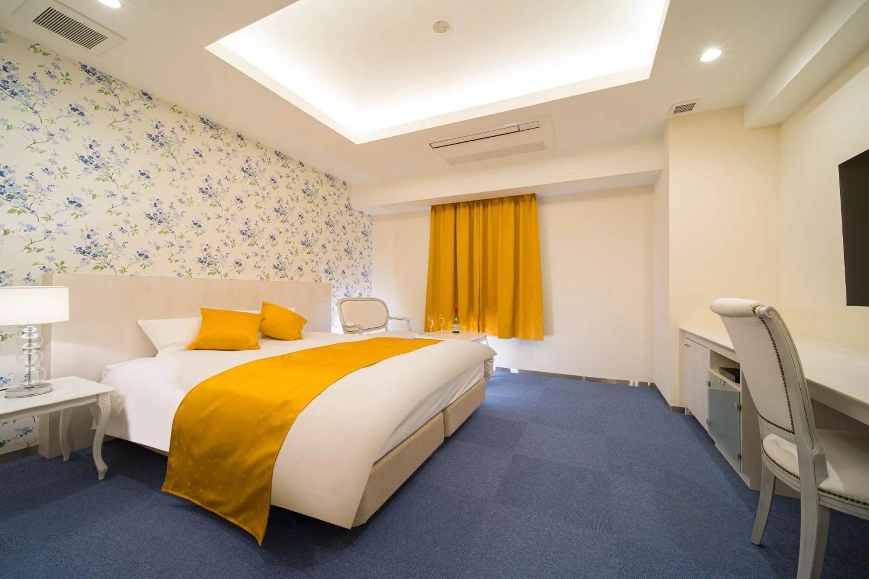 Bed in HOTEL LASCALA