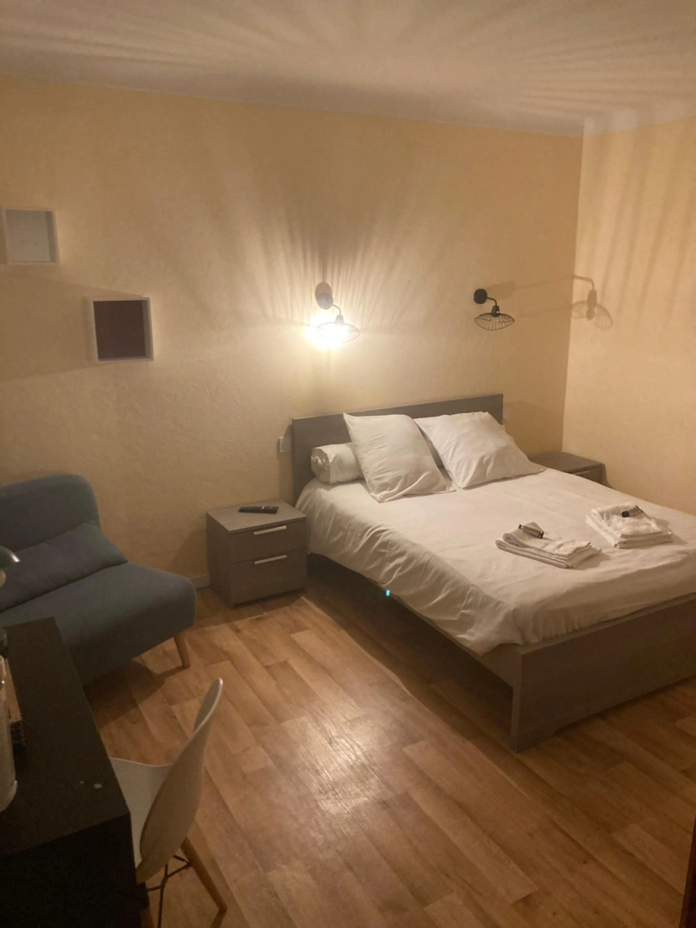 Bed in Hotel de la Forêt