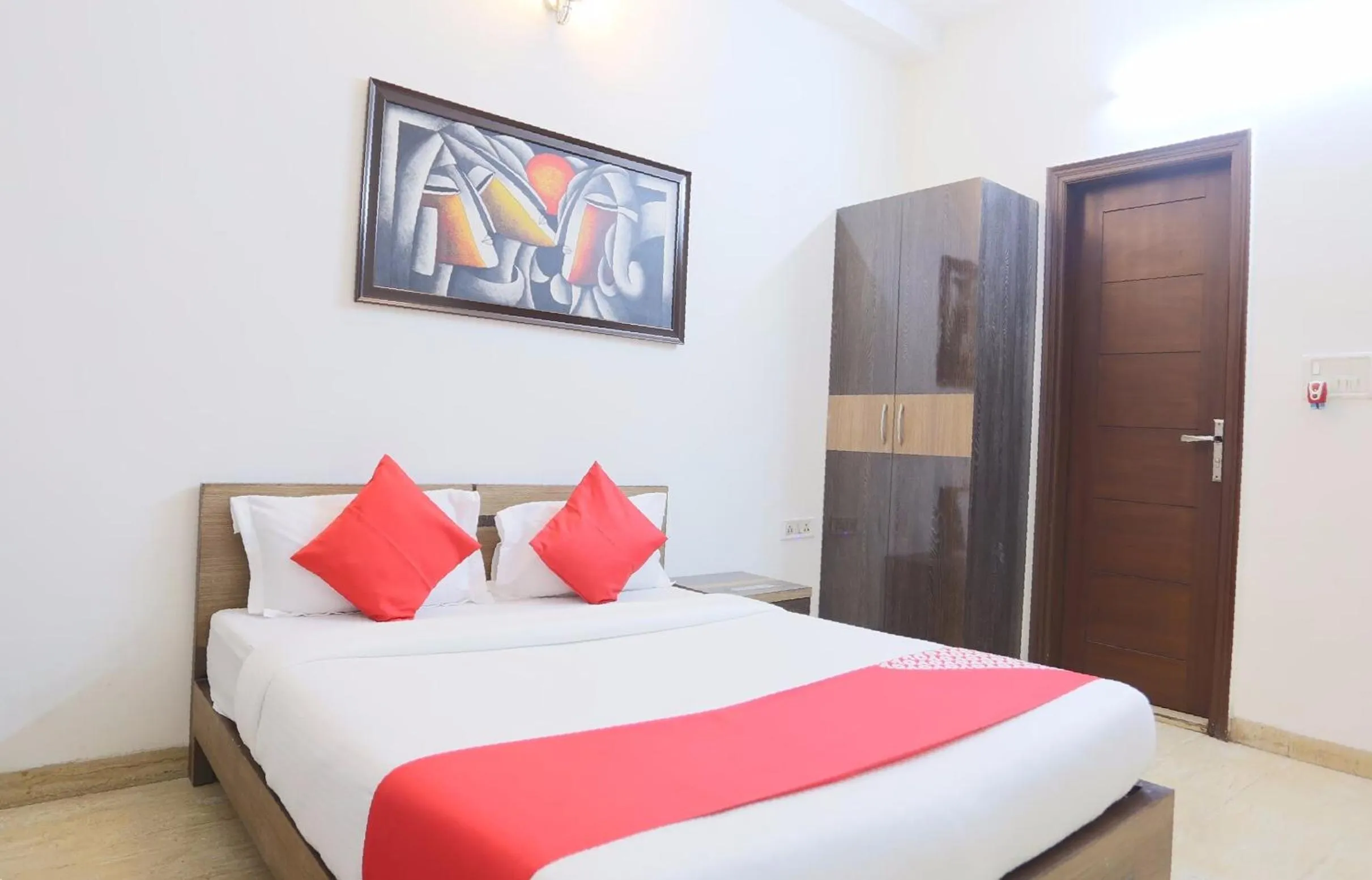 Bathroom, Bed in Hotel O New Raj Kamal