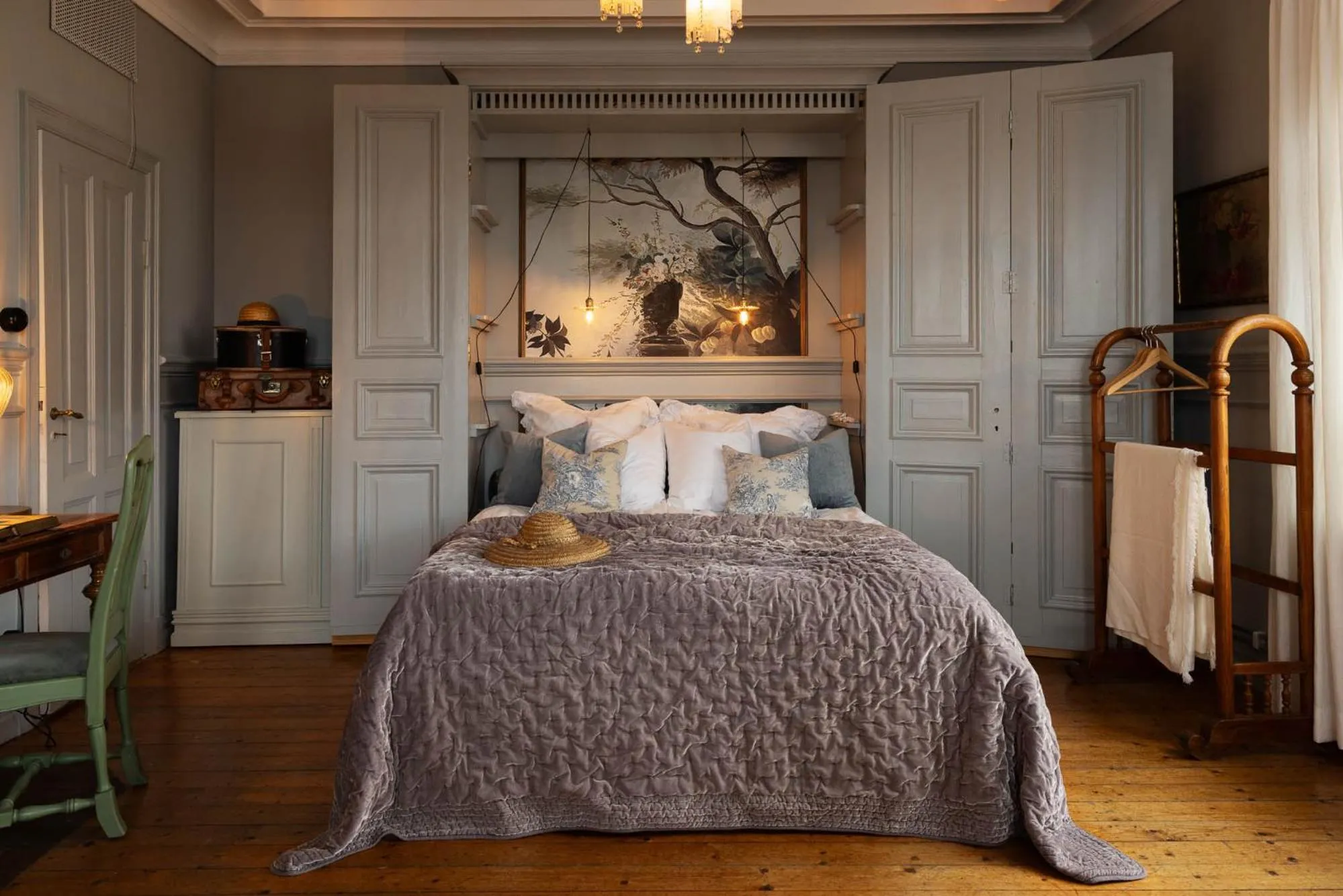 Property building, Bed in Strandflickornas Annex Gula Villan