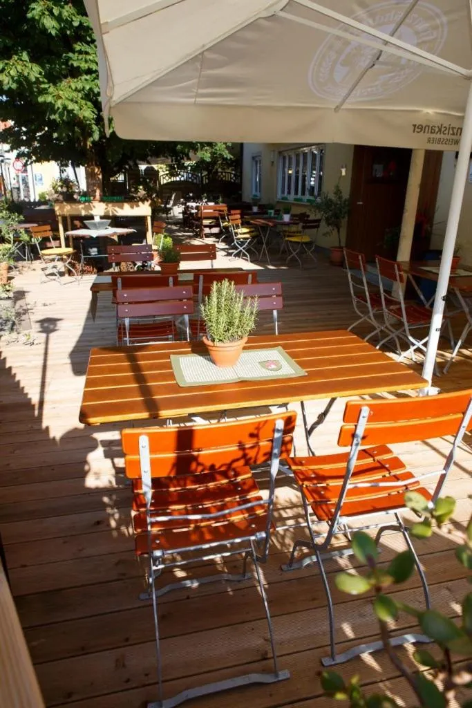 Neumaiers Hirsch -Gasthof und Landhotel