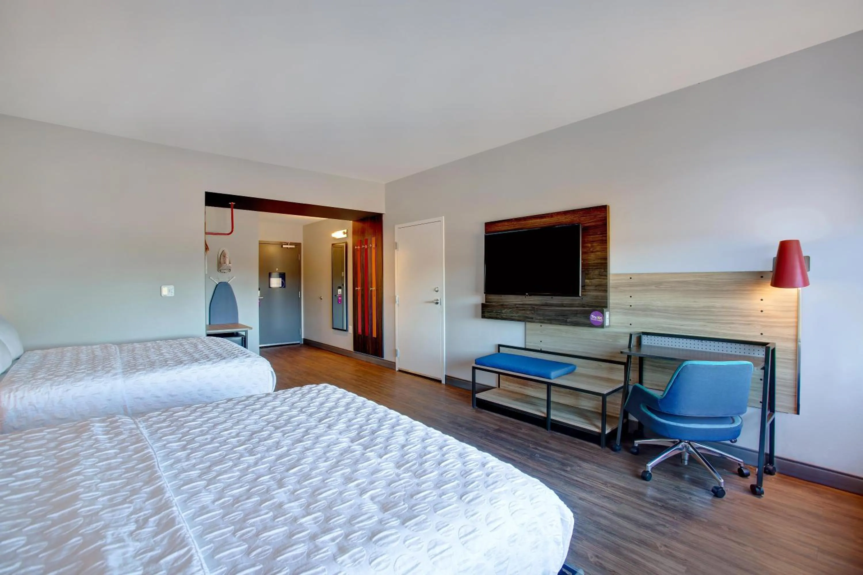 Bed in Tru By Hilton Alcoa Knoxville Airport, Tn