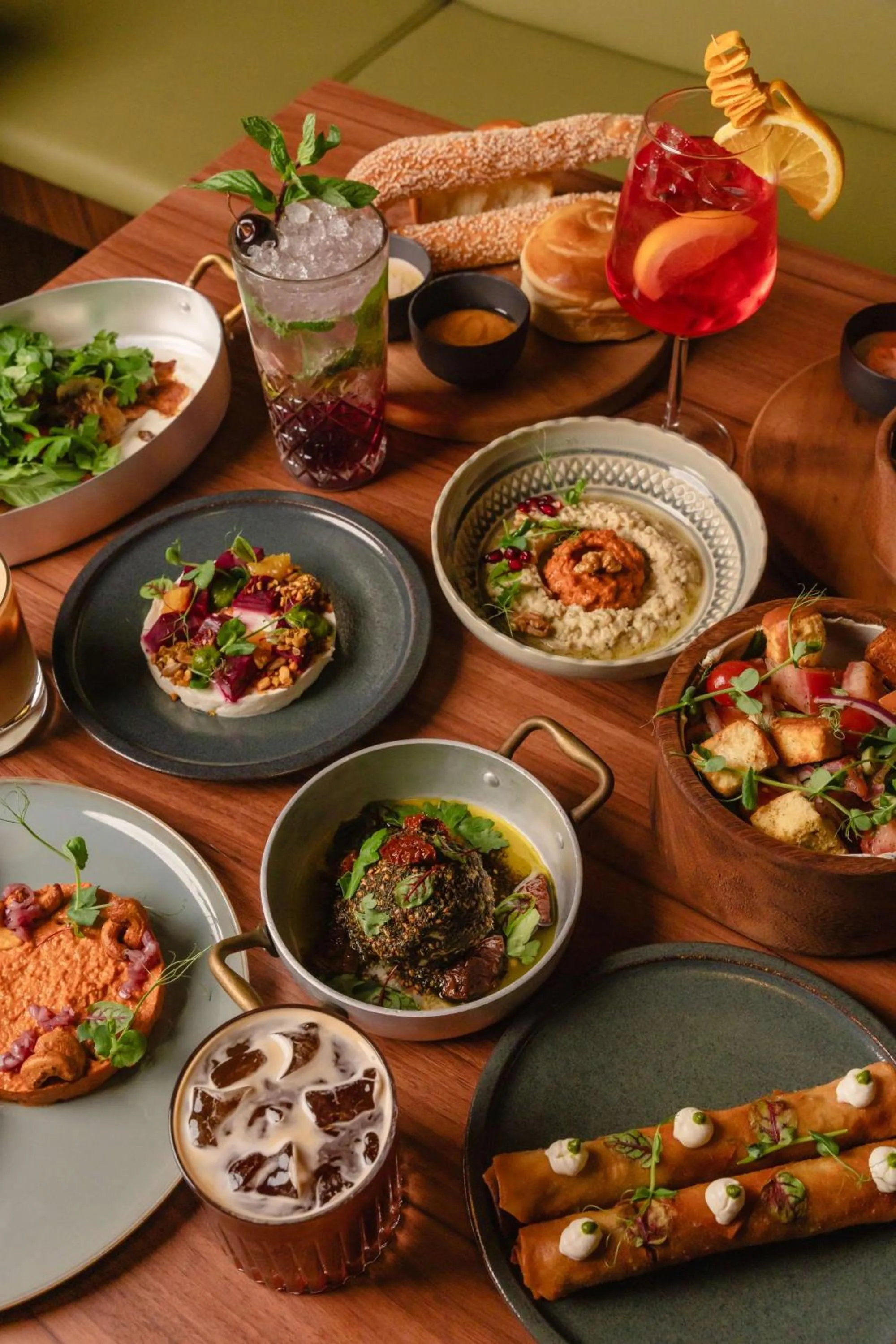 Restaurant/places to eat in Park Inn by Radisson, Riyadh