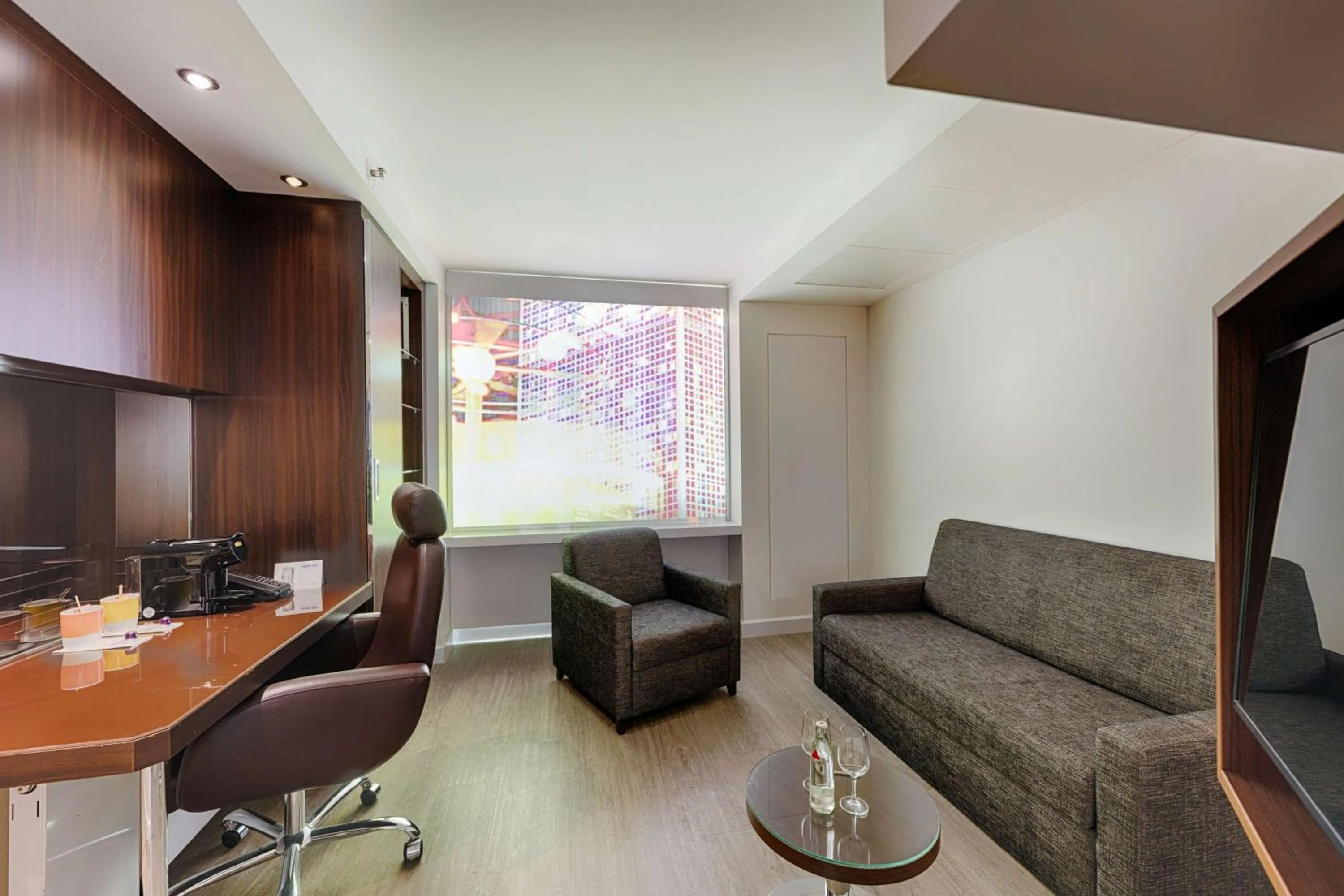 Photo of the whole room in Park Inn by Radisson Berlin Alexanderplatz