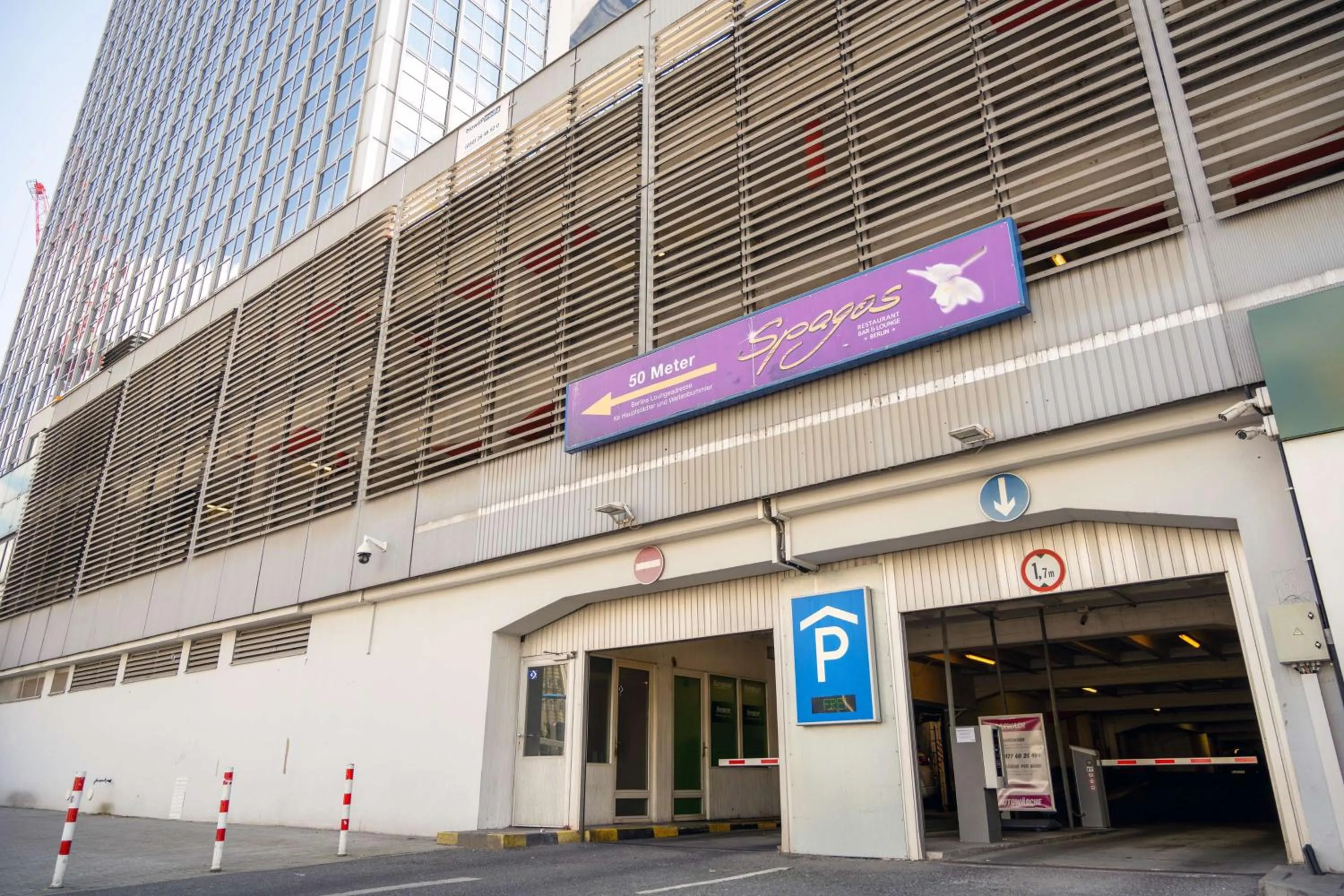 acessibility in Park Inn by Radisson Berlin Alexanderplatz