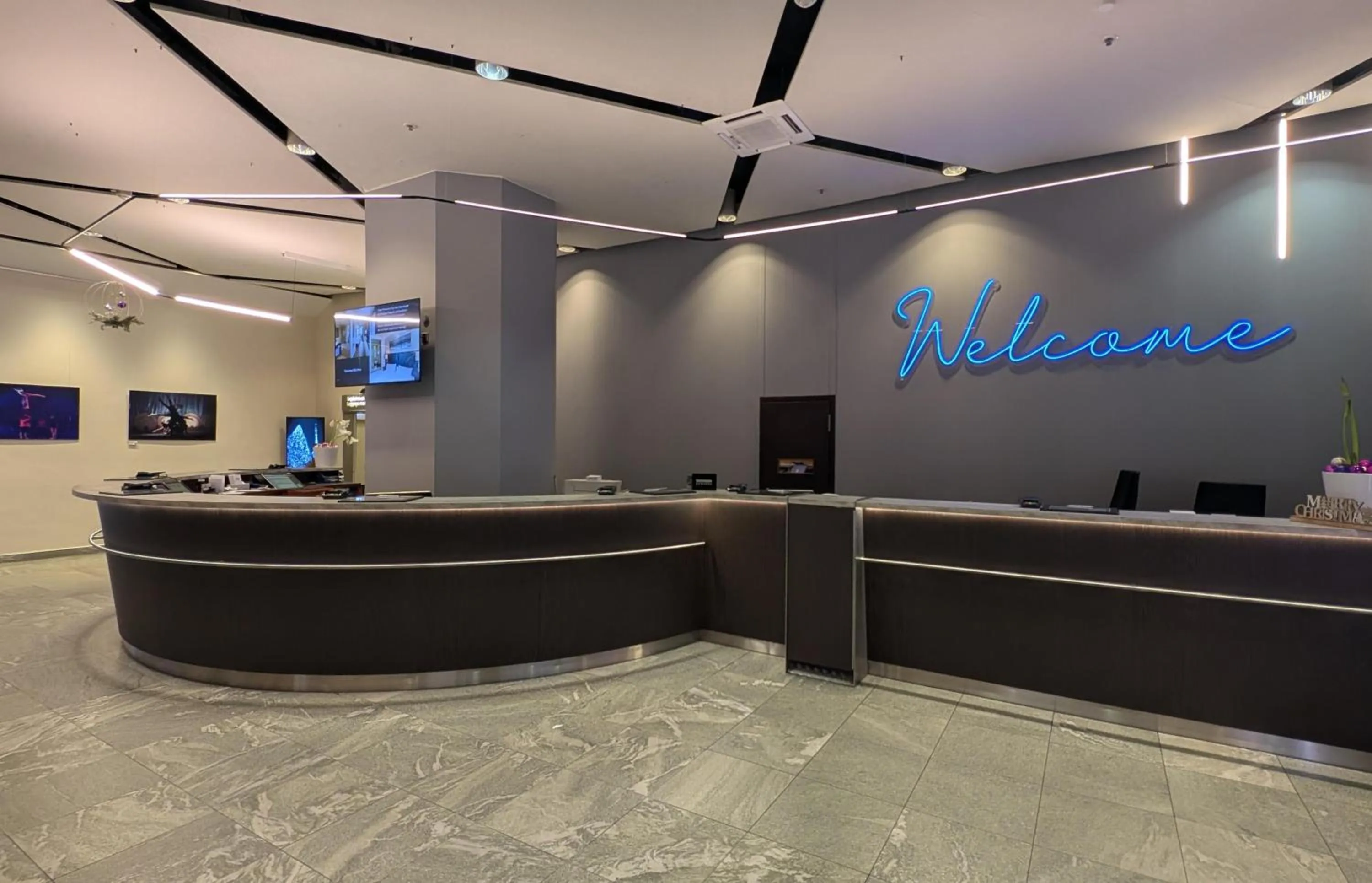 Lobby or reception in Park Inn by Radisson Berlin Alexanderplatz