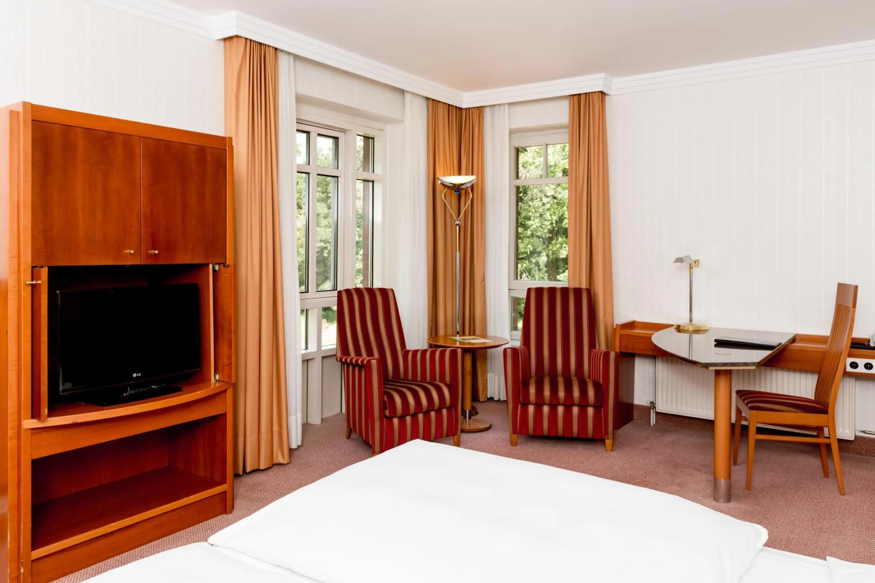 Photo of the whole room in Dorint Herrenkrug Parkhotel Magdeburg