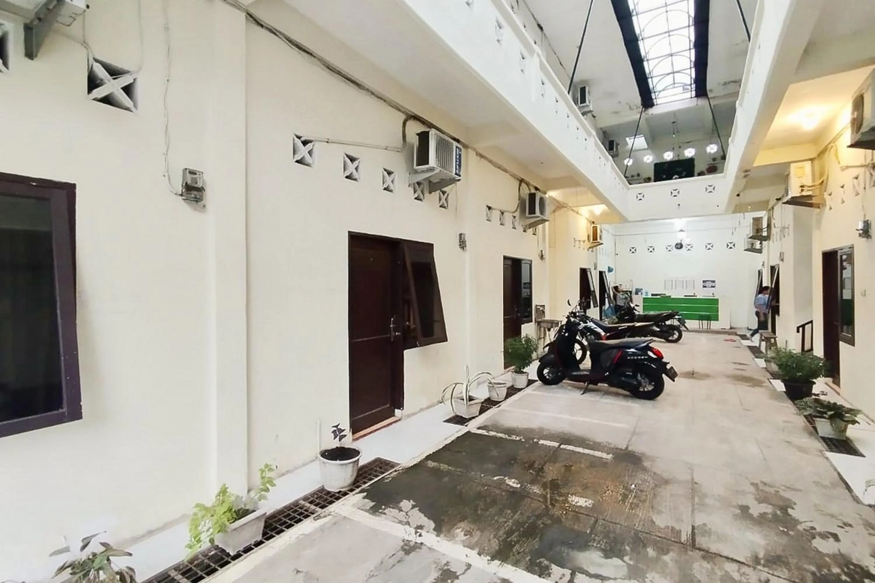 Property building in RedDoorz at Sonya Homestay Tebing Tinggi