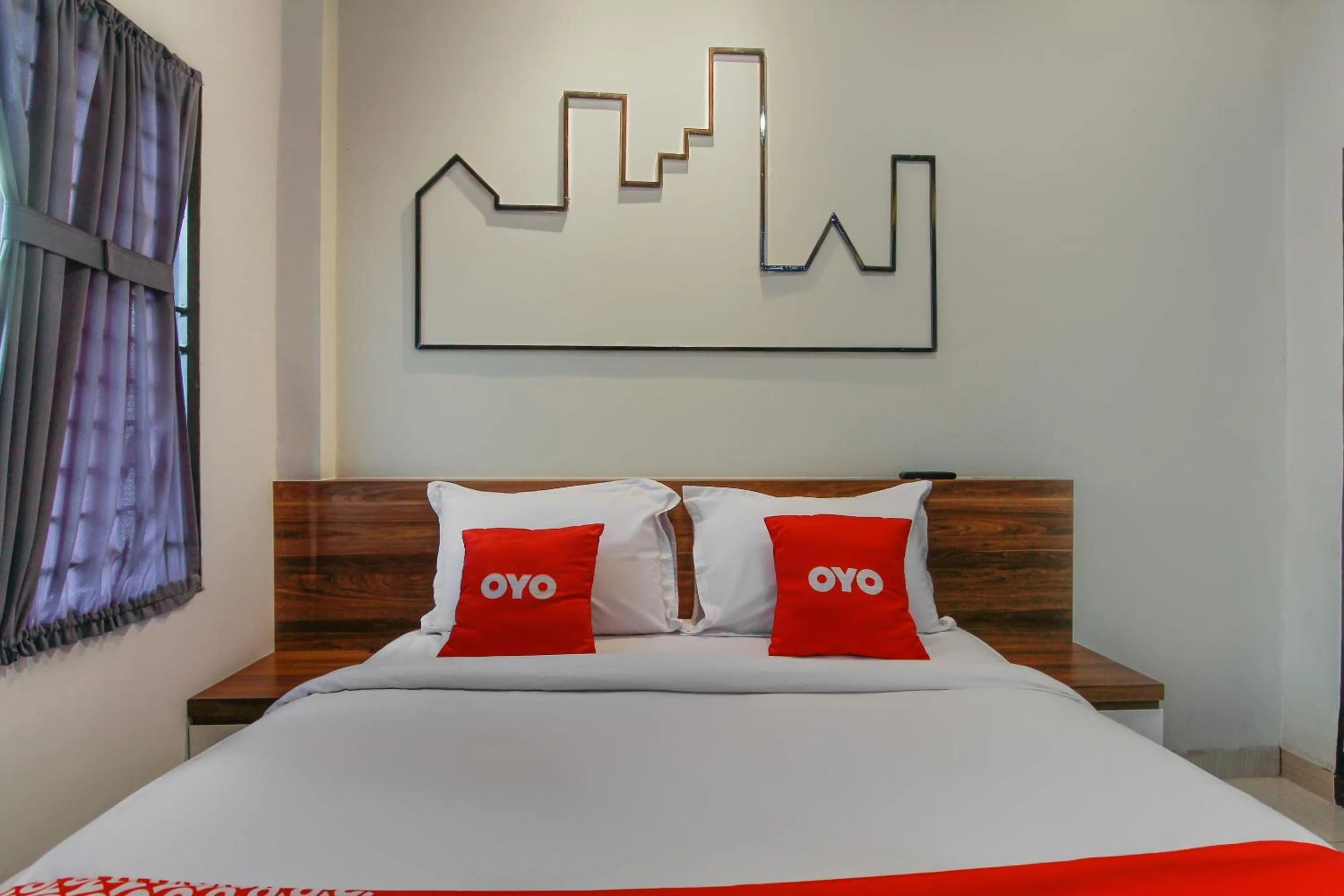 Bedroom, Bed in Capital O 3476 Millenium Inn